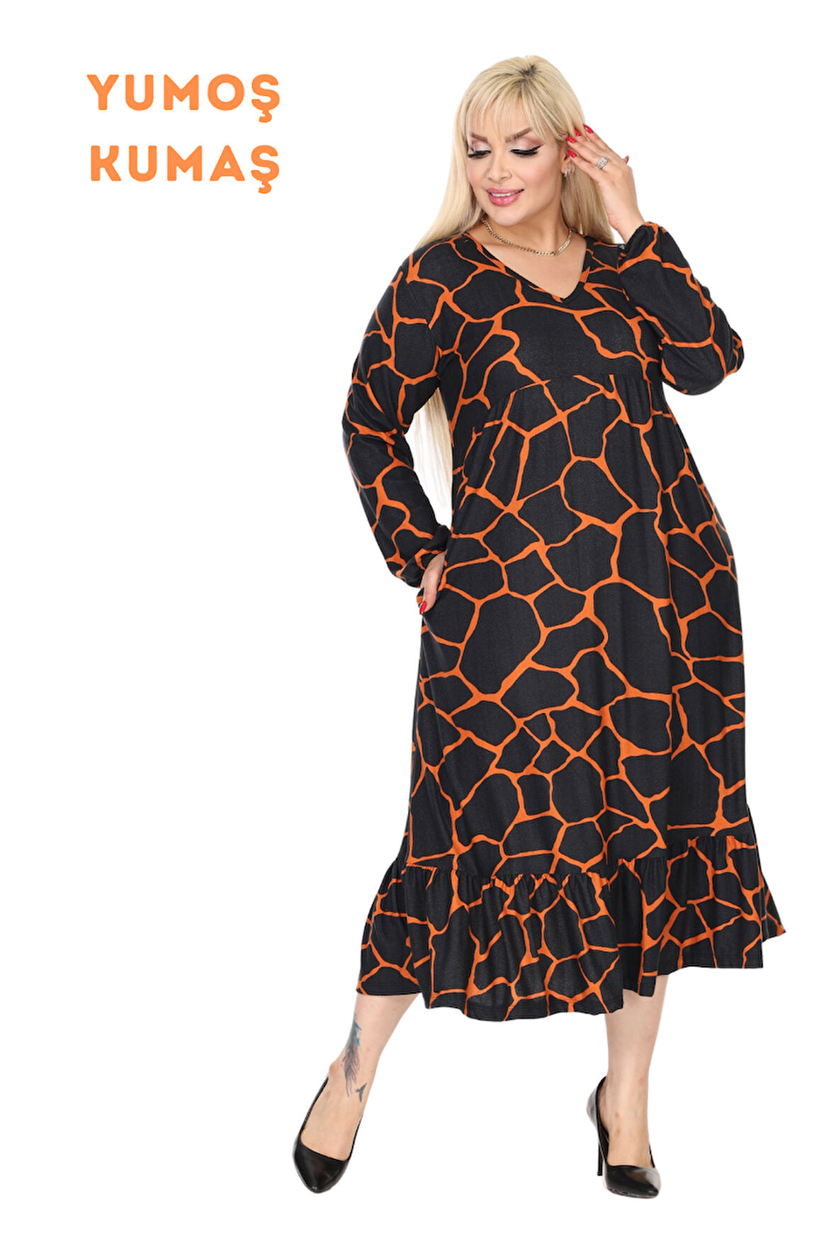 Melsay Butik Kışlık Robalı Yumoş Uzun Kollu Siyah Taş Desenli Elbise