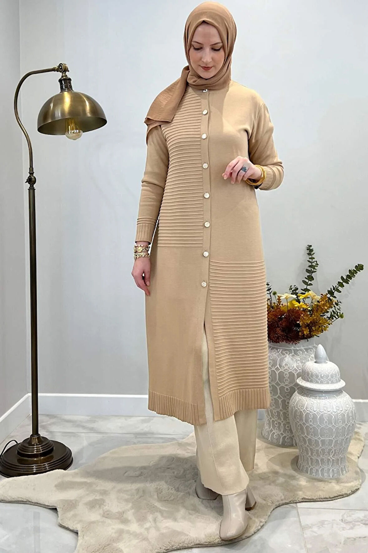 Manolya Bej Triko Hırka