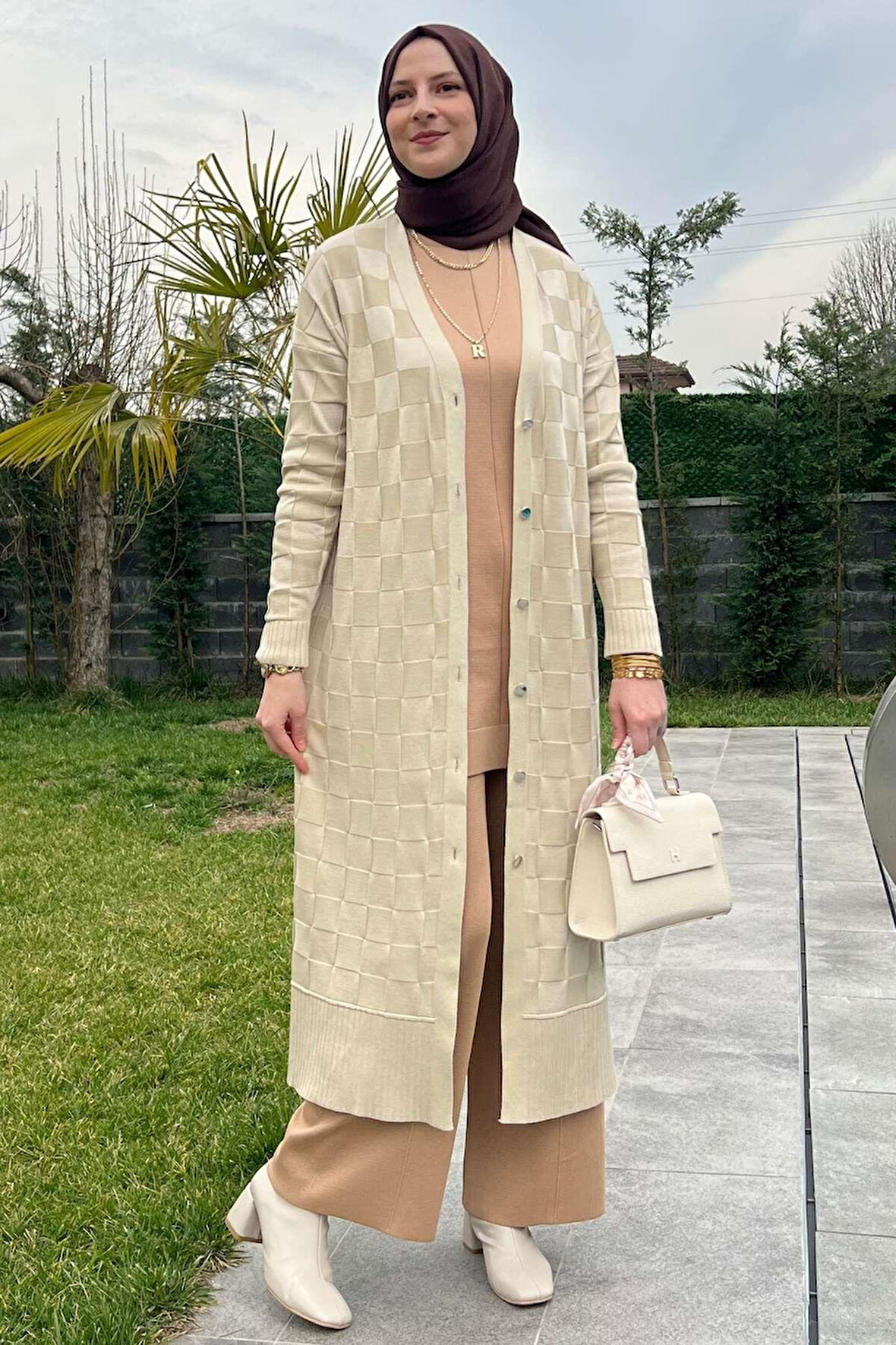 Dama Desenli Taş Triko Hırka