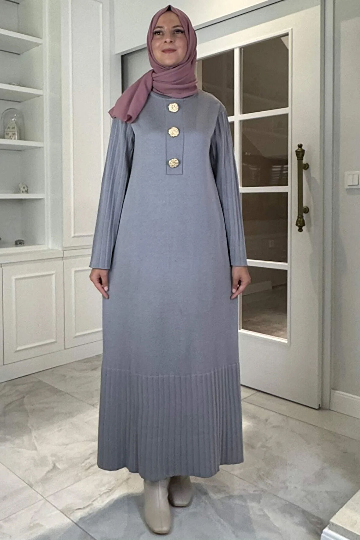 Banu Broşlu Triko Elbise Gri