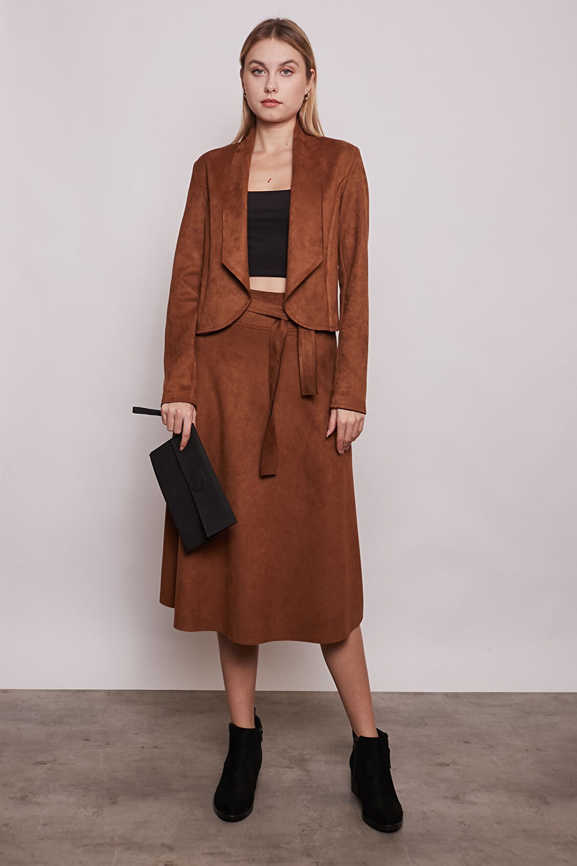 Hafif Likralı Süet Kumaş Yüksek Bel Kiloş Uzun Etek