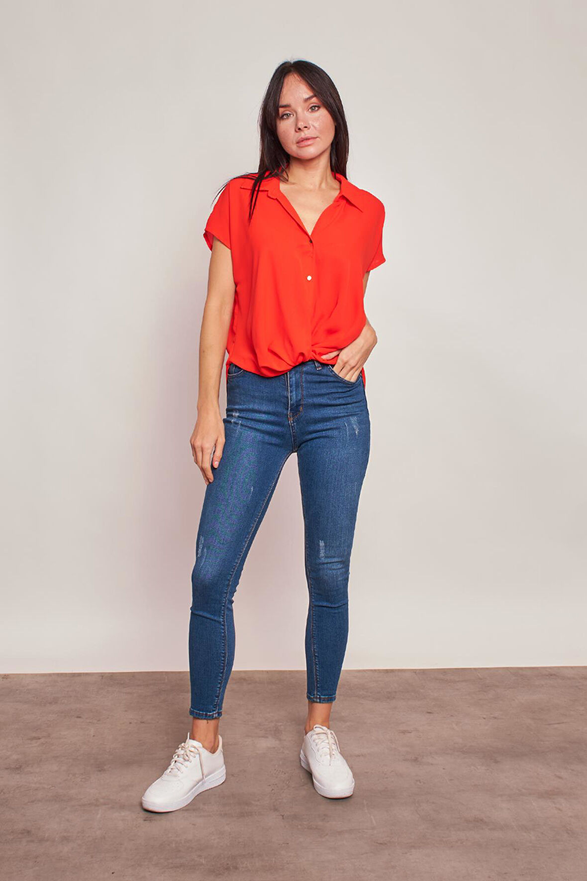 Likrasız Şık Kumaş Yakalı Düşük Omuzlu Önü Pileli Gömlek-Oranj 