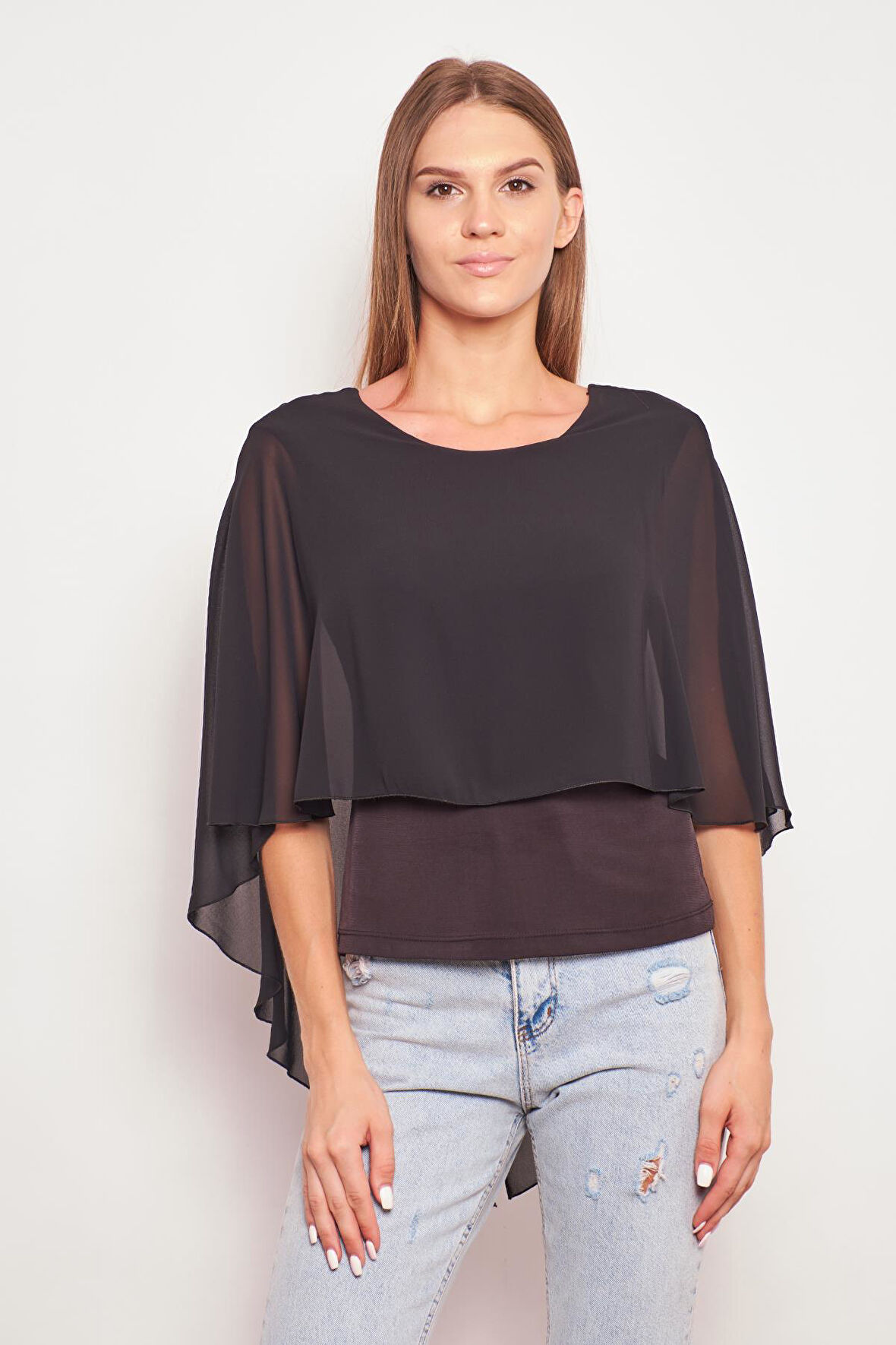 Şifon Detaylı Ön Balen Arka V Yaka Kanatlı Likralı Şık Bluz-Siyah