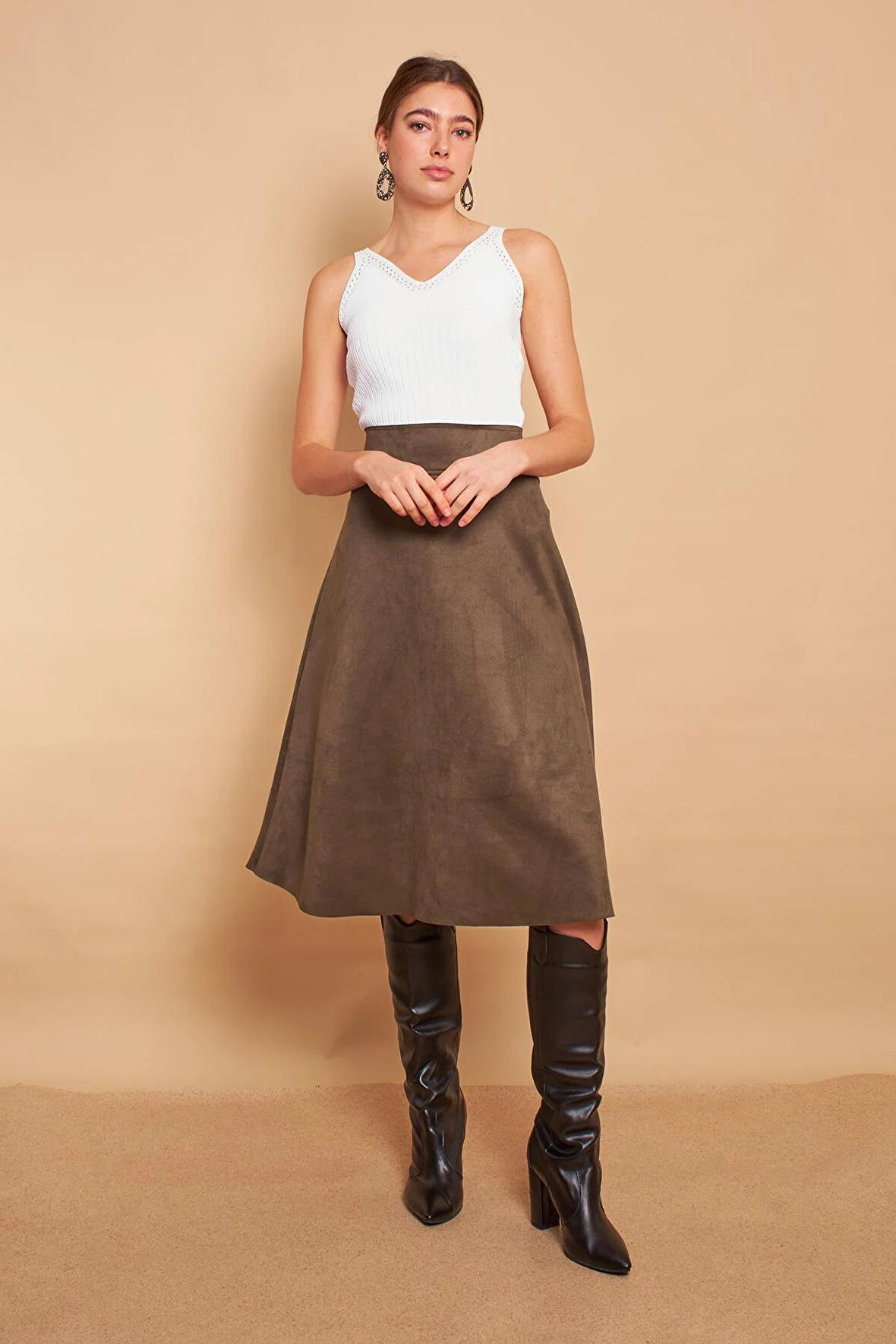 Hafif Likralı Süet Kumaş Yüksek Bel Kiloş Uzun Etek-Haki