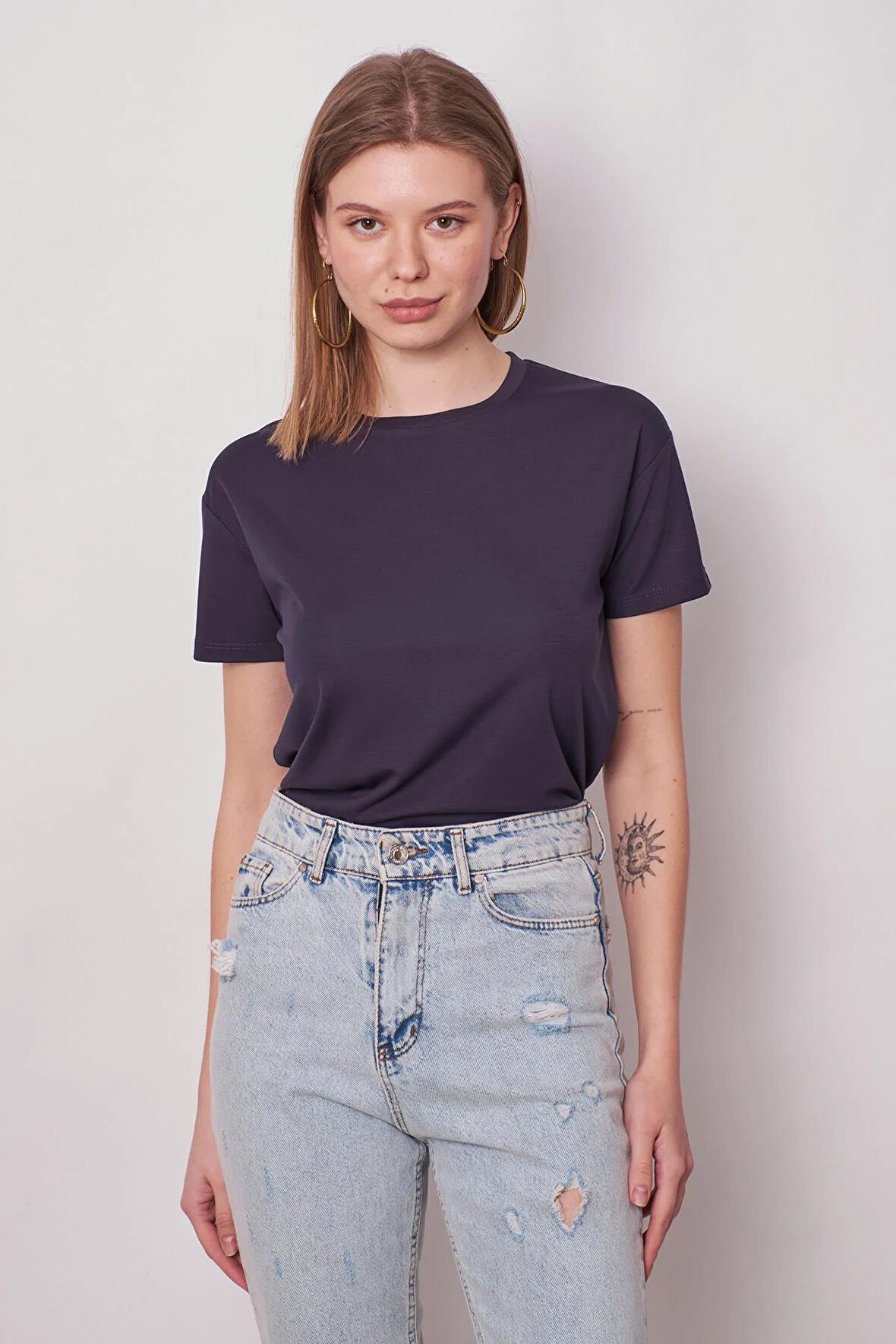 Kadın Sıfır Yaka Kırışmaz Span Karışımlı Şık Kısa Kol Likralı T-shirt Bluz-Lacivert