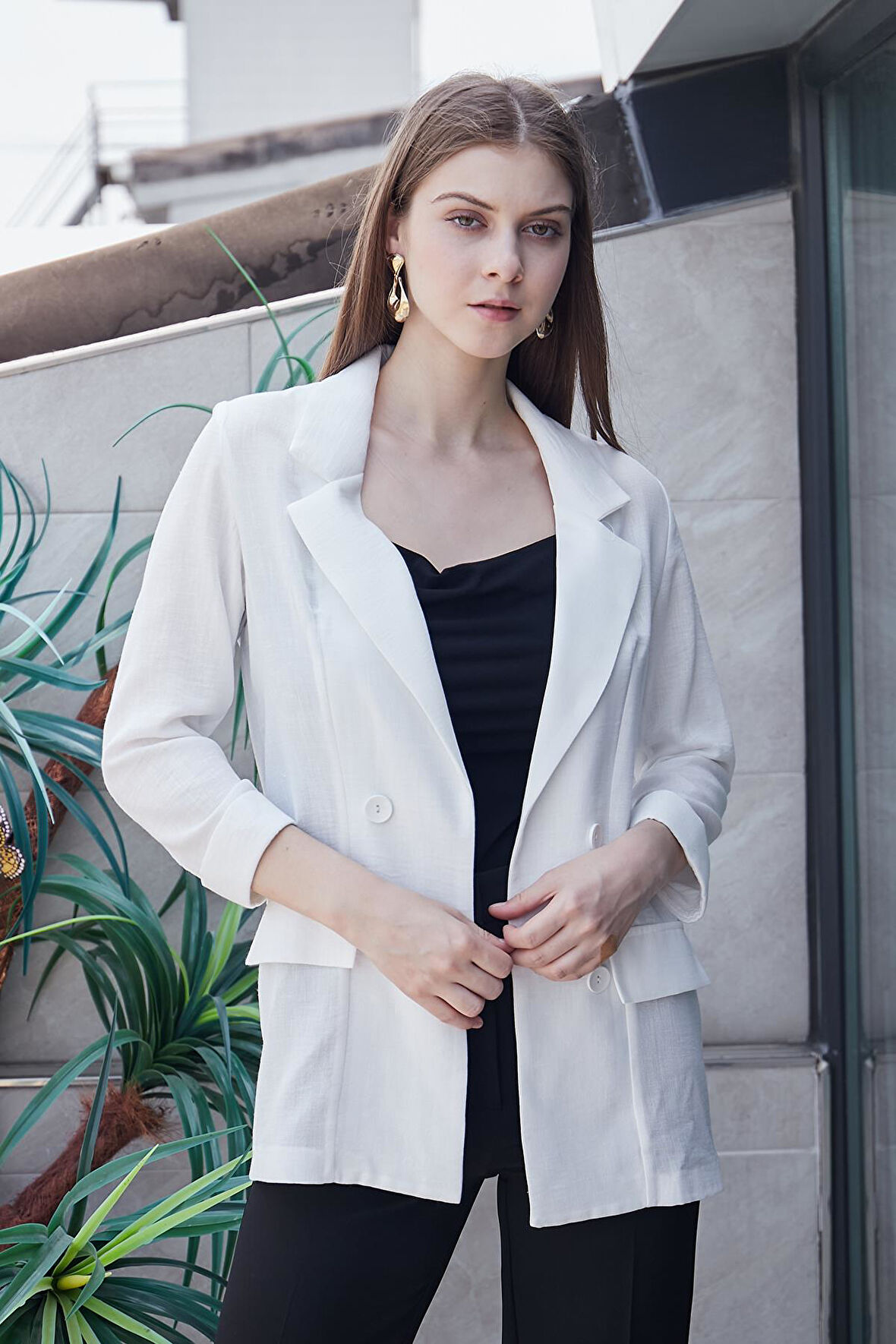 Yazlık Likrasız Keten Kumaş Yakalı Cep Kapaklı Oversize Blazer Ceket-Beyaz