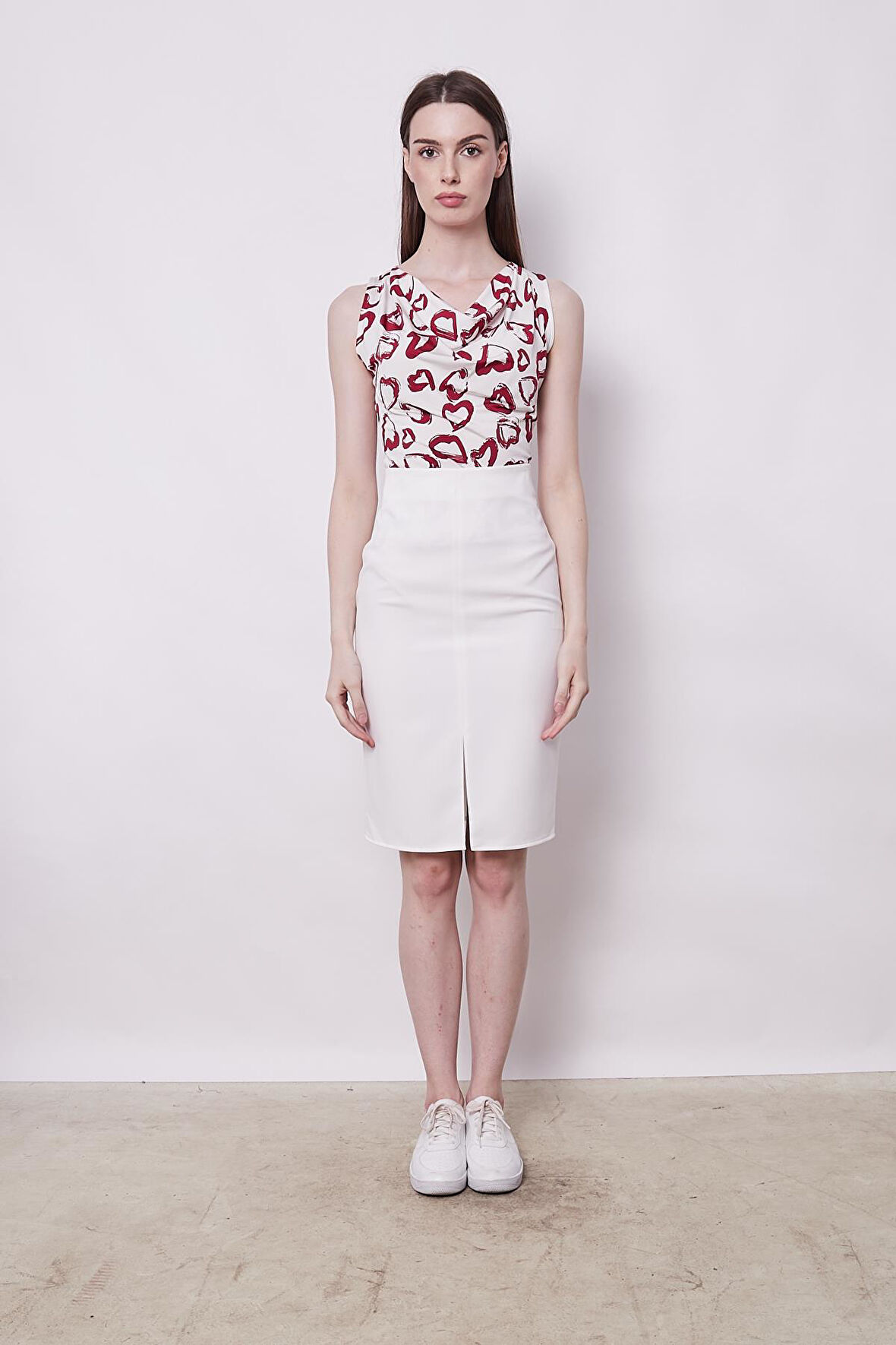 Kadın Yüksek Bel Önden Yırtmaçlı Hafif Likralı Şık Kumaş Diz Altı Ofis Kalem Etek-Krem 