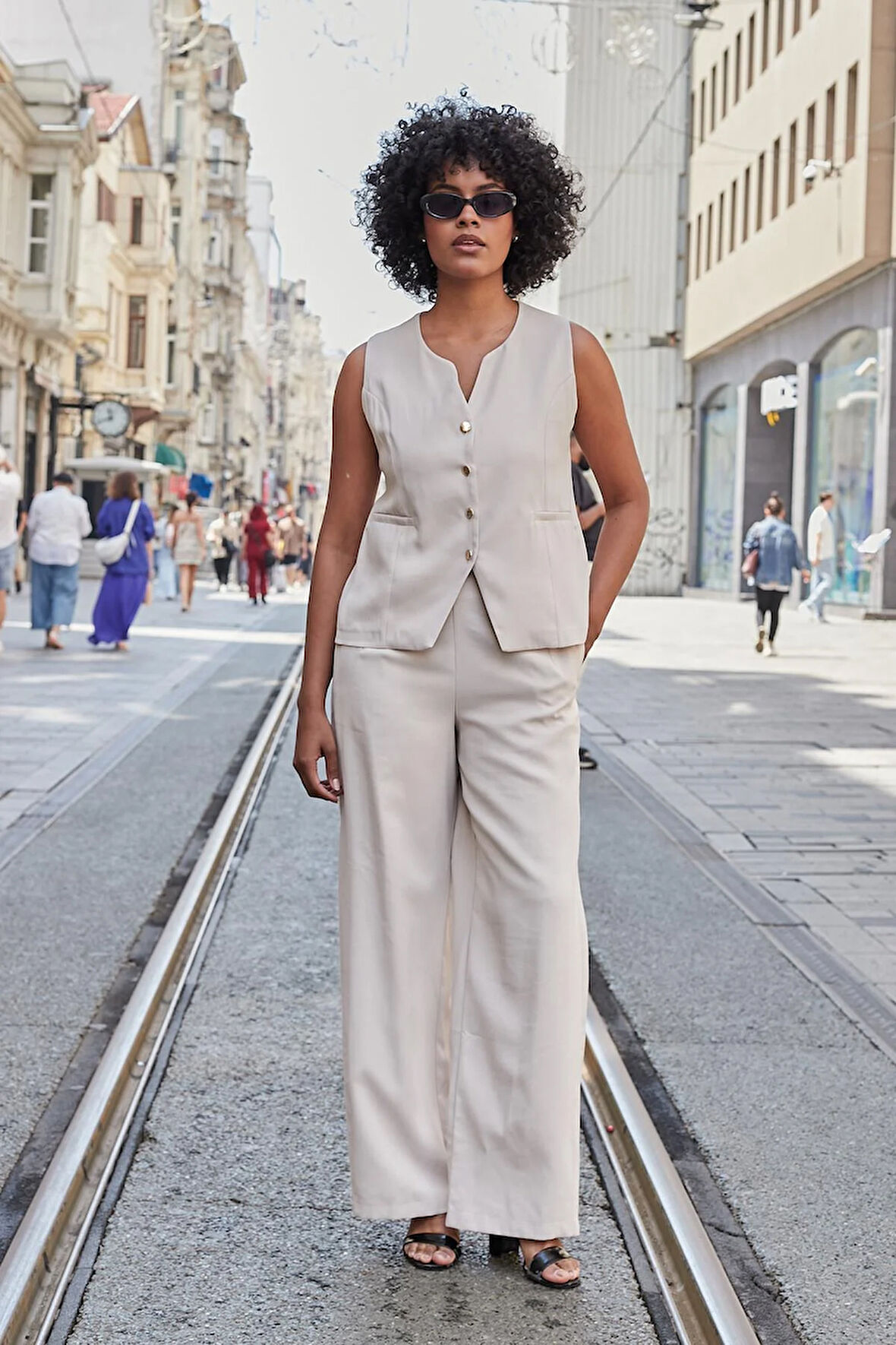 Kadın Likrasız İpeksi Modal Yumuşak Dokulu Kumaş Flato Cepli Düğmeli Yelek-Taş