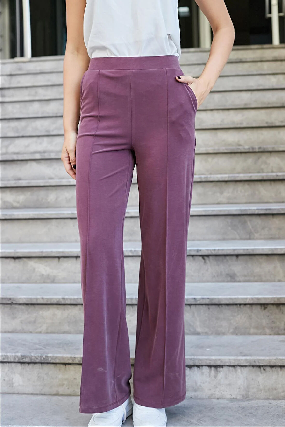 Kadın Modal İpeksi Likralı Kumaş Yüksek Bel Önden Dikişli Cepli Bol Paça Palazzo Pantolon-Bordo 