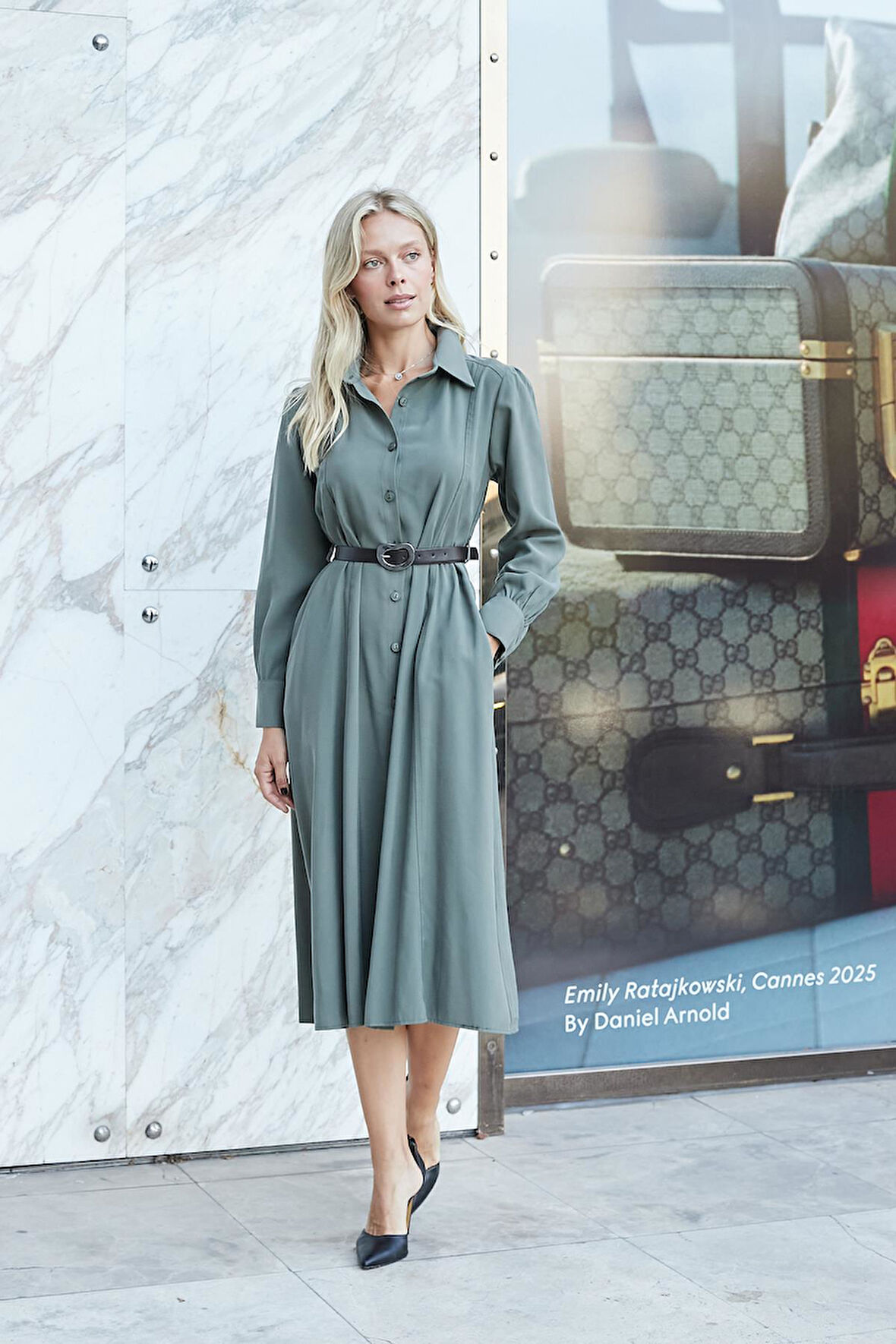 Kadın Sonbaharlık Likrasız Modal Kumaş Yakalı Yan Cepli Deri Kemerli Uzun Kol Diz Altı Uzun Elbise-Haki