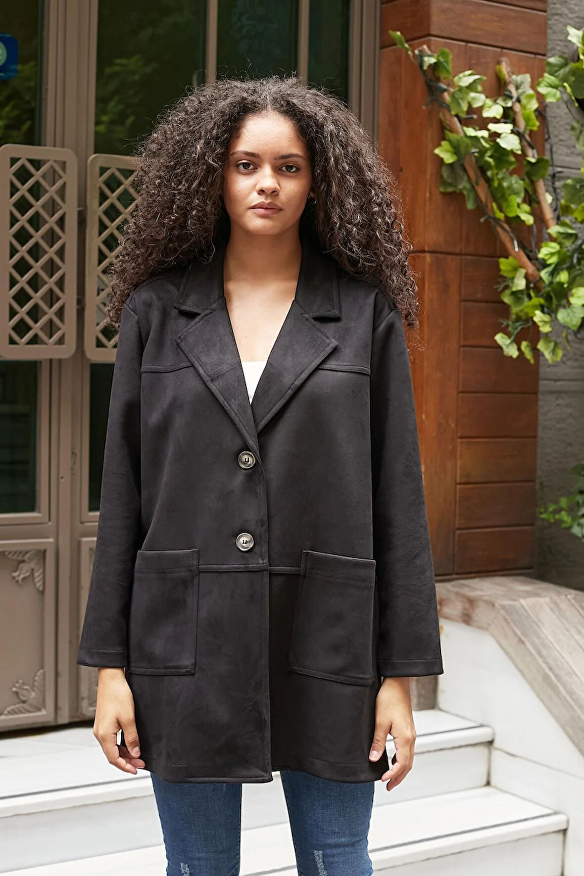 Kadın Hafif Likralı Süet Kumaş Yakalı Uzun Kol Cepli Spor Dikişli Oversize Ceket Kaban-Siyah