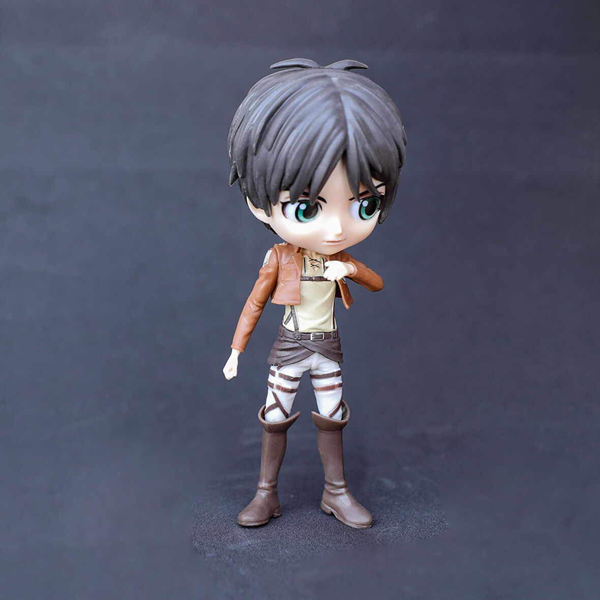 Anime  Eren Jaeger Action Figur 14 Cm 1 ADET