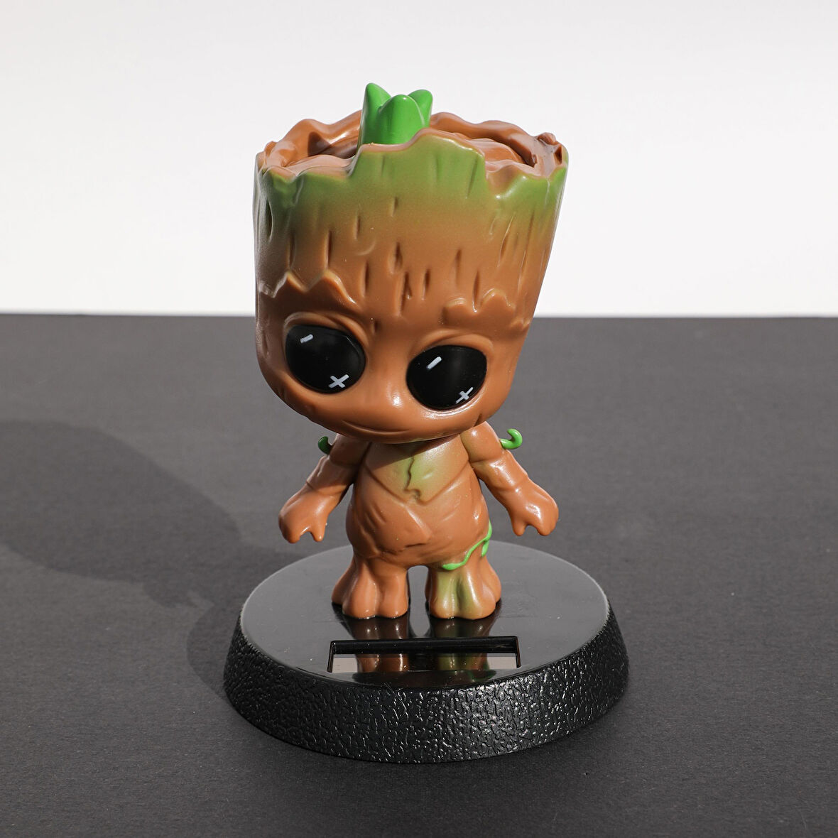 Groot Action Figure Solar Güneş Enerjili Figür