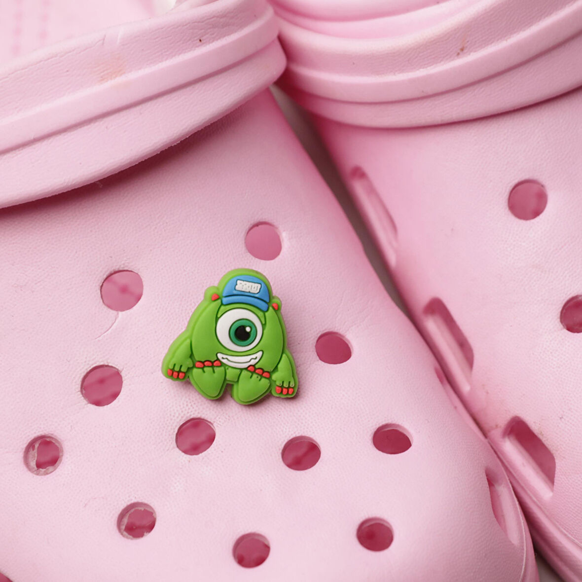 Sevimli Canavarlar Mike Wazowski  Terlik Süsü Jibbitz Aksesuar