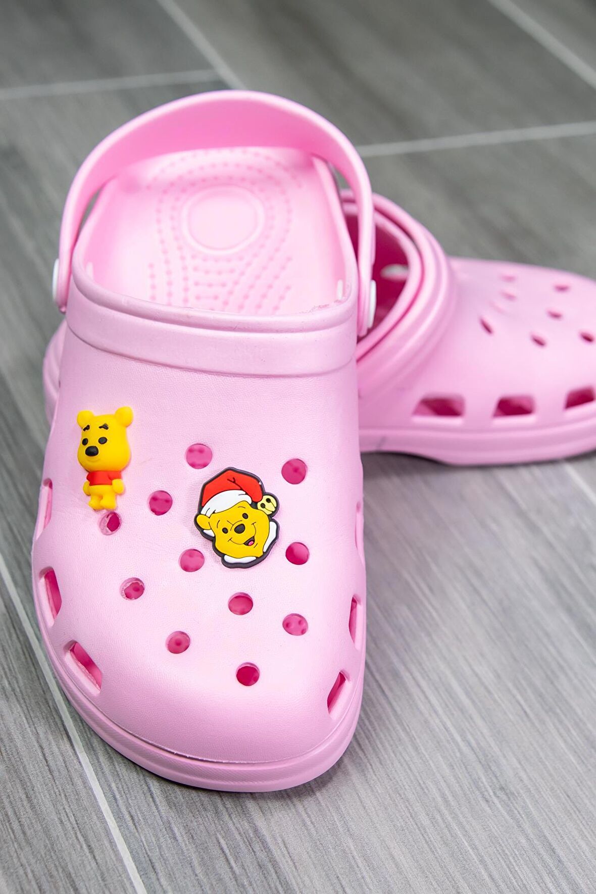 Winnie (Winnie-the-Pooh) Crocs 2 adet Terlik Süs Set