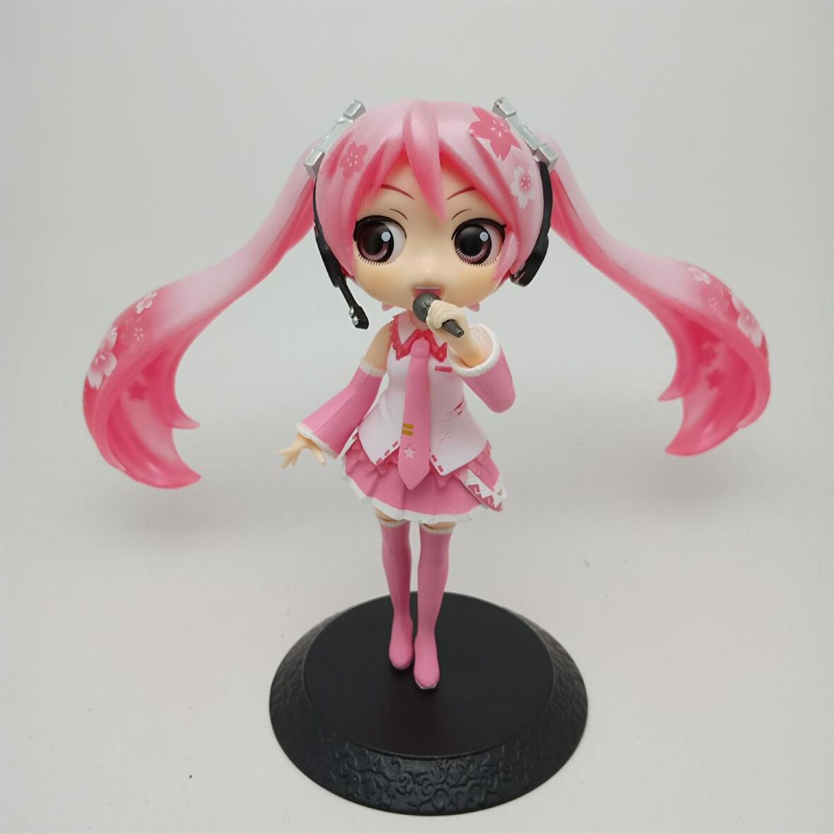 Hatsune Miku Pembe Saç 3d Figür