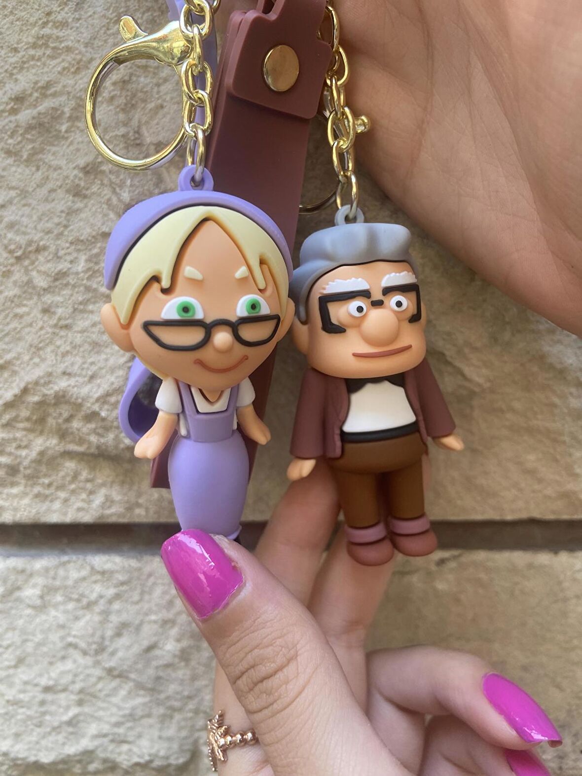 Yukarı Bak (Carl And Ellie )Anahtarlık ve Çanta Süsü