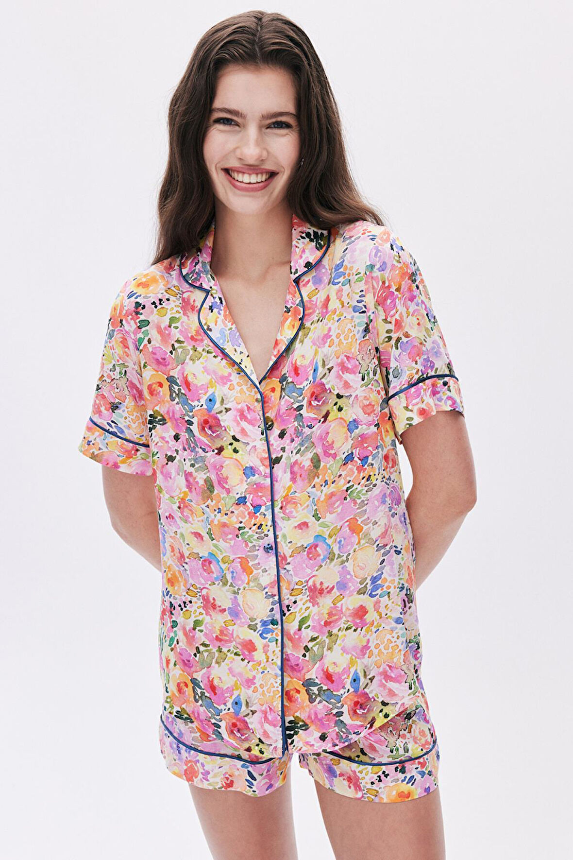 Selly Desenli Kısa Viskon Pijama Takımı