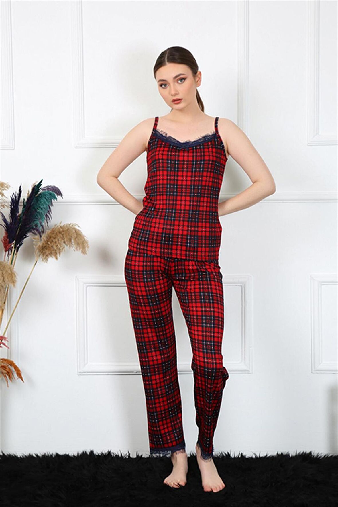 Akbeniz Kadın İp Askılı Kırmızı Ekoseli Pijama Takım 4135