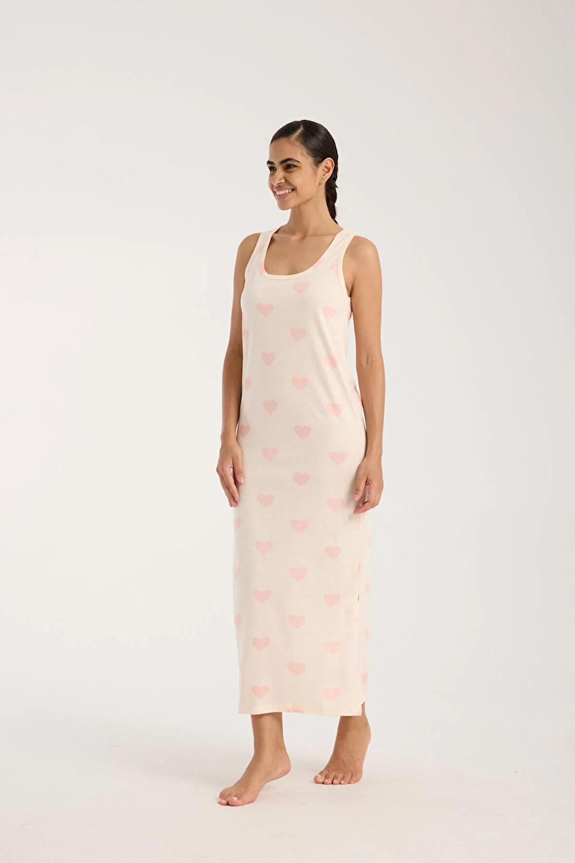 Akbeniz Kadın Kalın Askılı Yırtmaçlı Uzun Pudra Gecelik