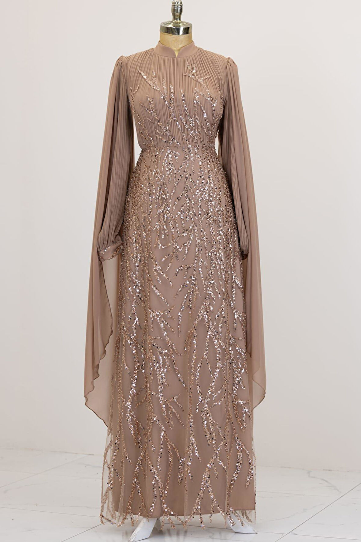 Kolları Pelerinli Ezgi Tesettür Abiye Vizon