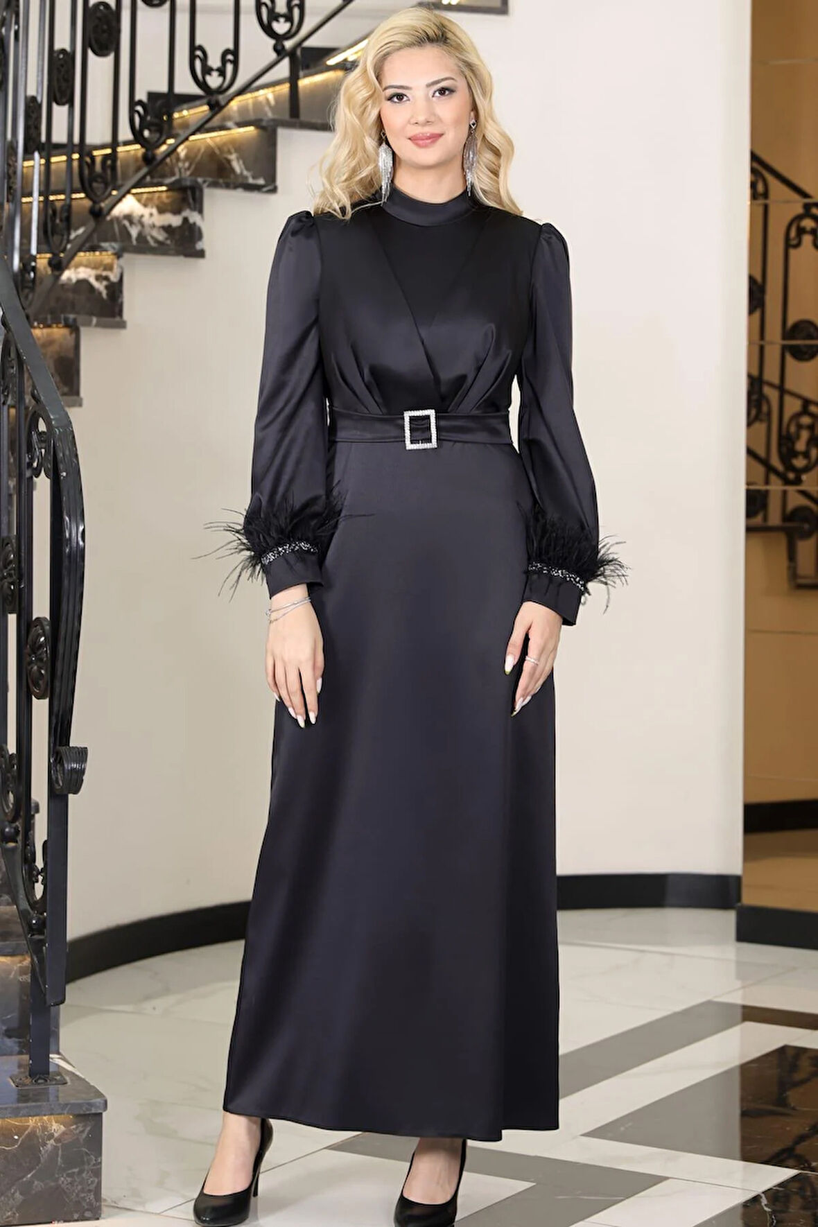 Lara Kemerli Saten Tesettür Abiye Siyah