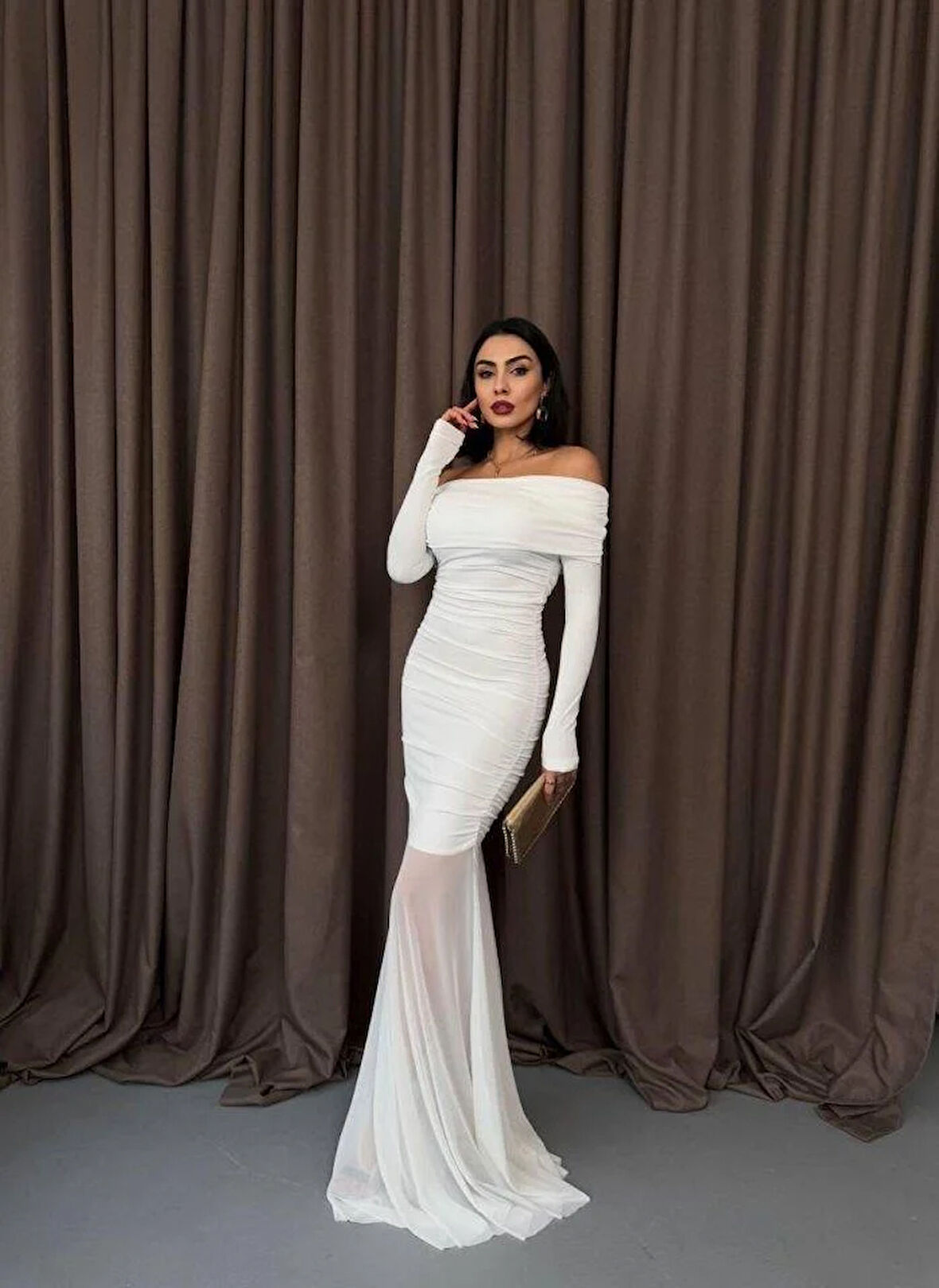 Tül Detaylı Straplez Elbise