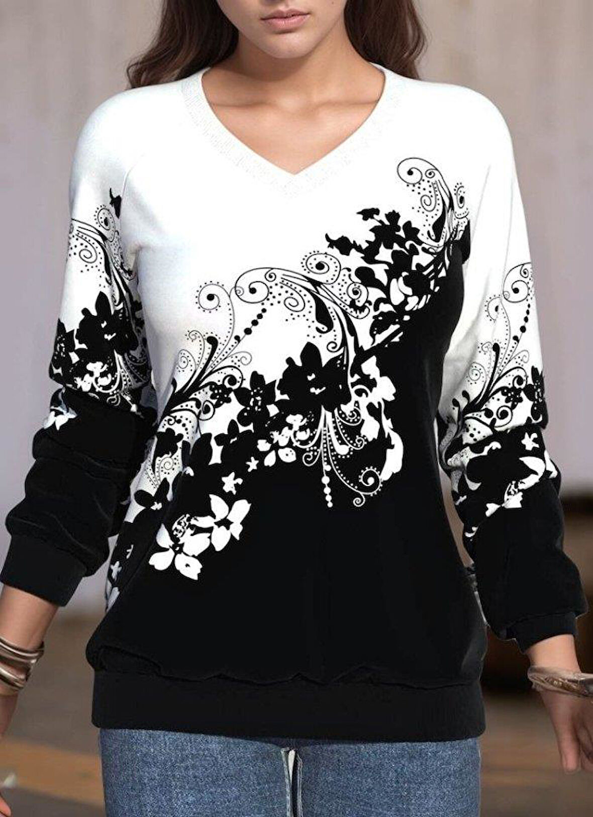 Kadın Uzun Kollu V Yakalı çiçek Baskılı şardonlu Dalgıç Bluz