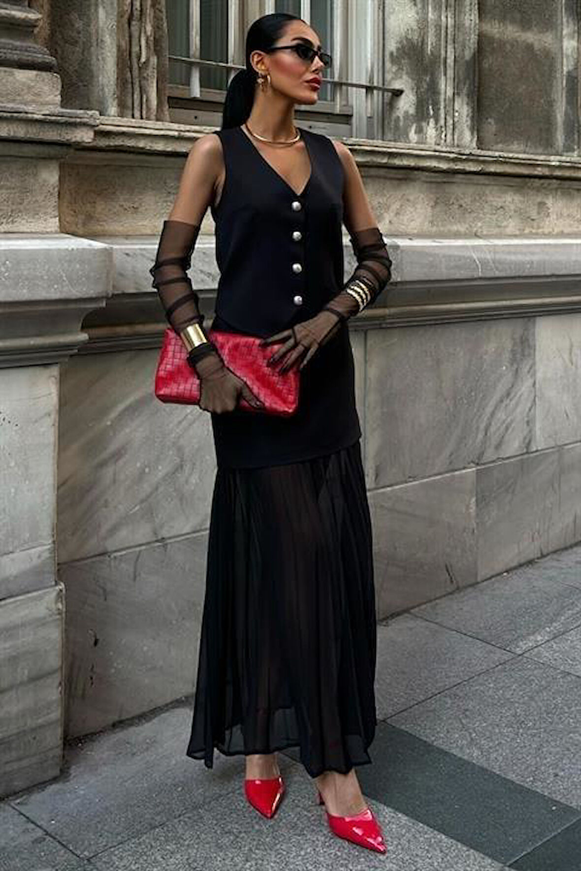 Yelek Ve Pilise Etekli Premium Takım 10096