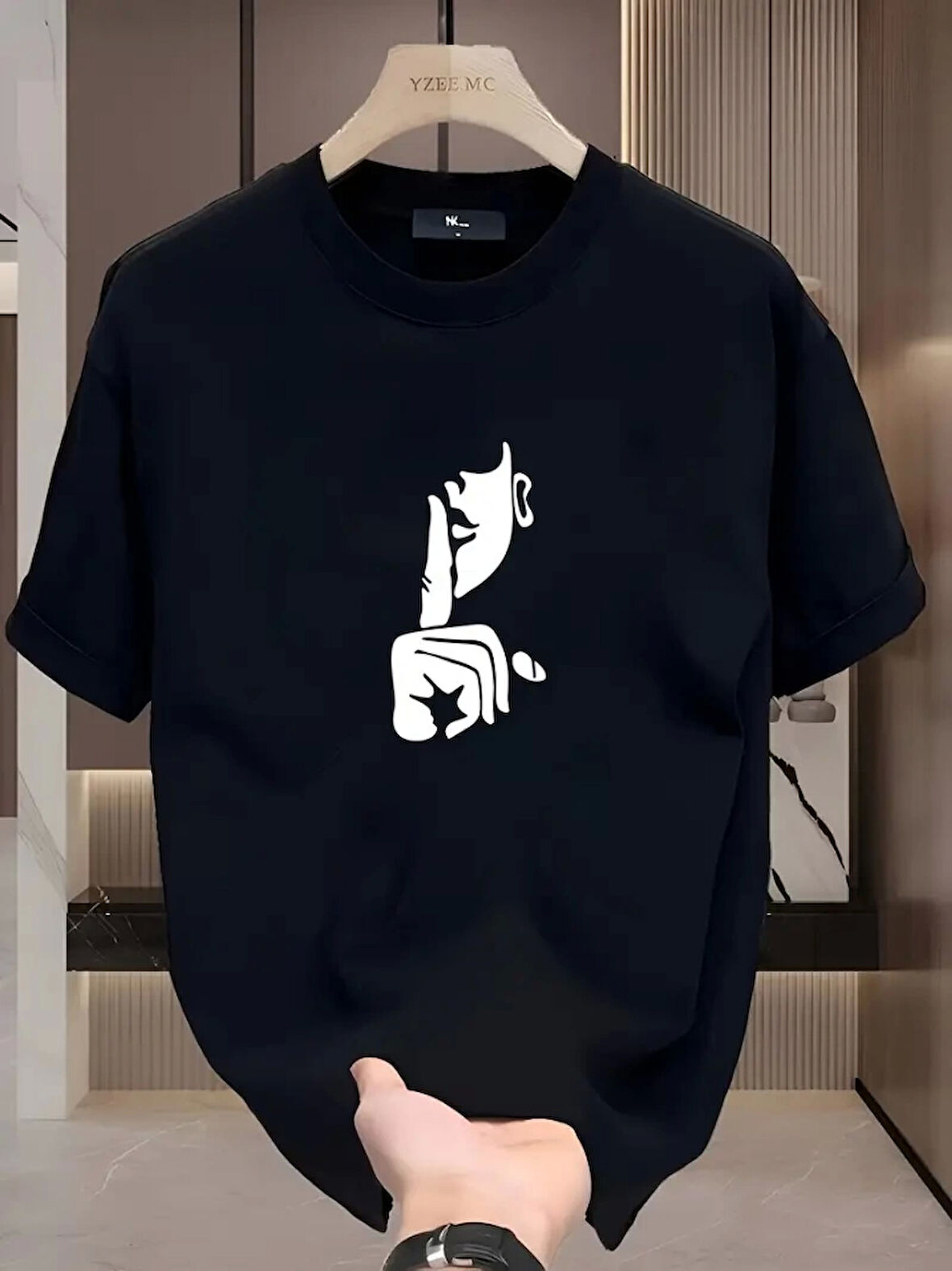 Rahat Bisiklet Yaka Tişört, Yaratıcı Karikatür Baskı - Yumuşak Polyester, Her Mevsim Giyilebilir- Siyah