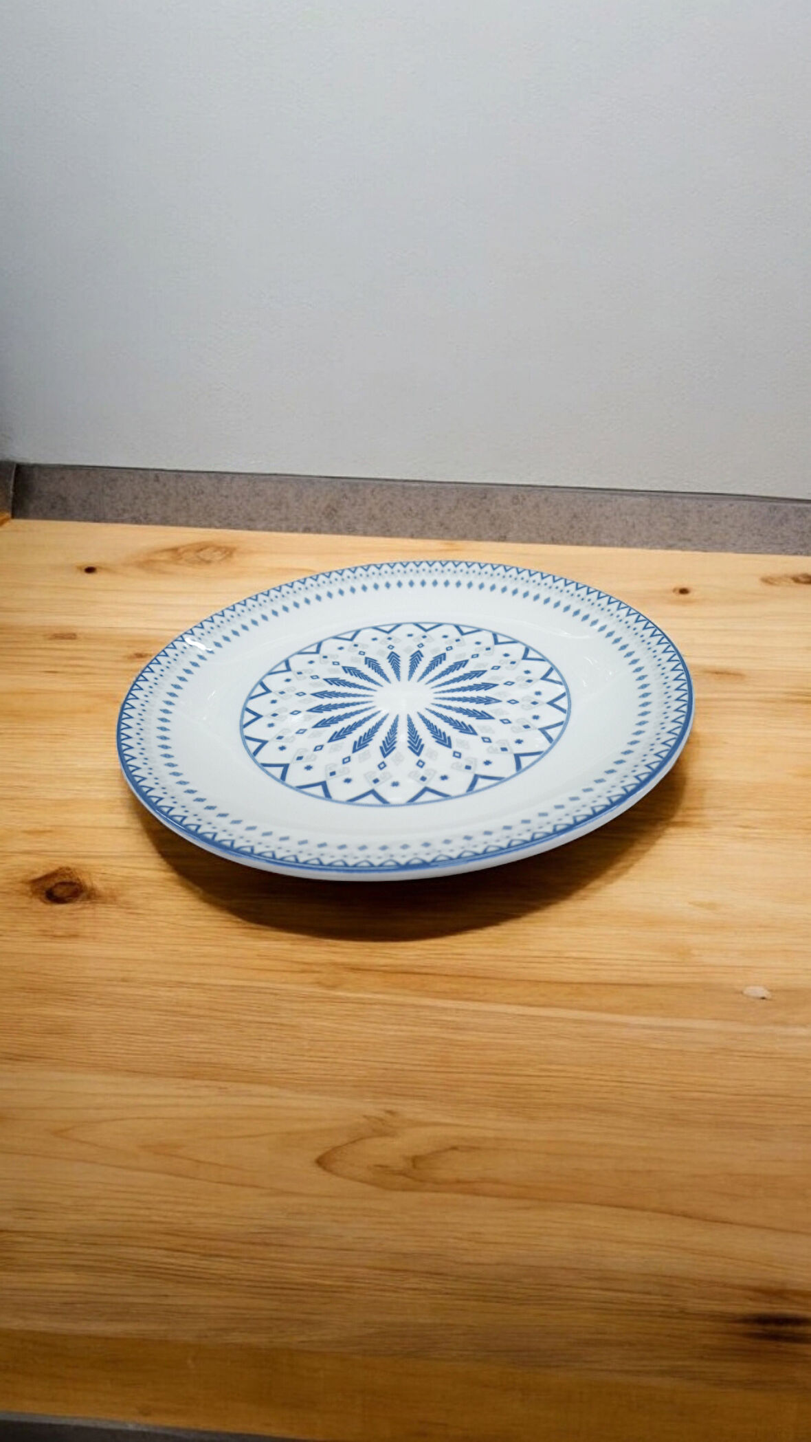 Güral porselen 6 adet  25 cm şuje servis tabağı e48