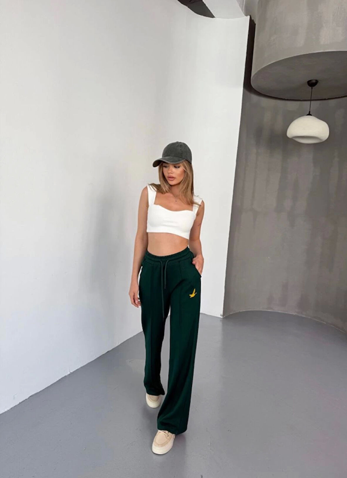 Osy Modal Yumuşak Dokulu Kumaş Nakış Işlemeli Rahat Bol Paça Eşofman Pantalon - Siyah