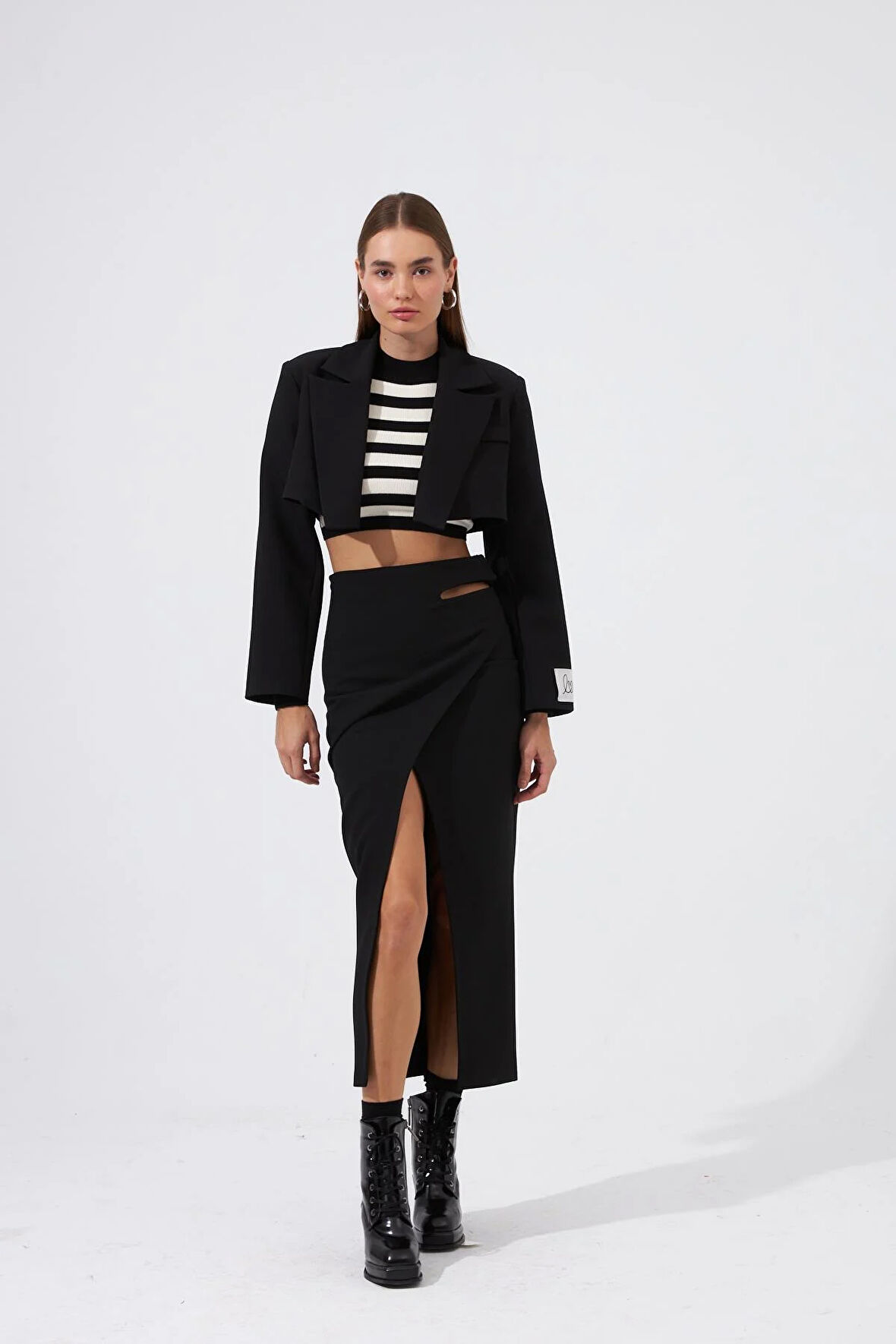 Star Serisi Maxi Boy Asimetrik Etek Siyah