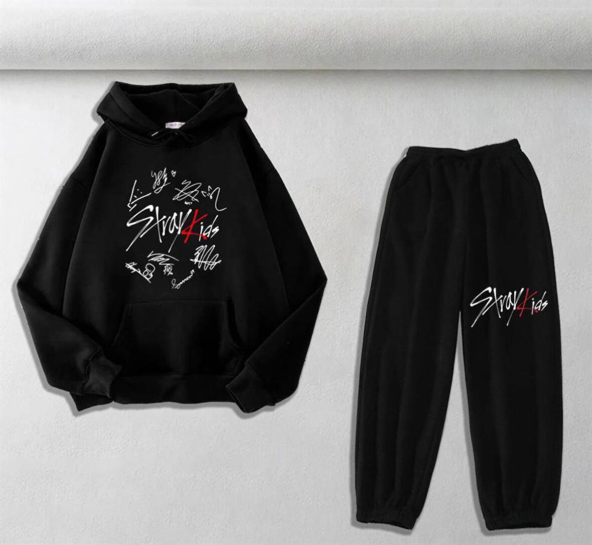 Stray Kids Baskılı Siyah Oversize Kapüşonlu Sweatshirt & Eşofman Altı Unisex İkili Takım