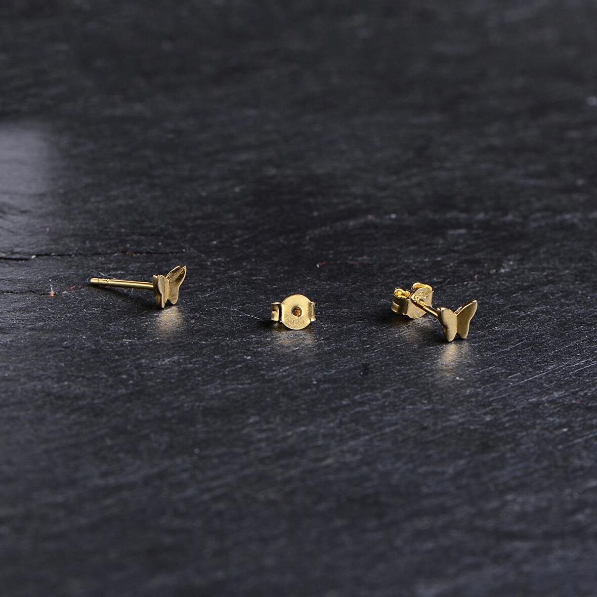 14 Ayar Altın Minik Kelebek Küpe 0,69 gr