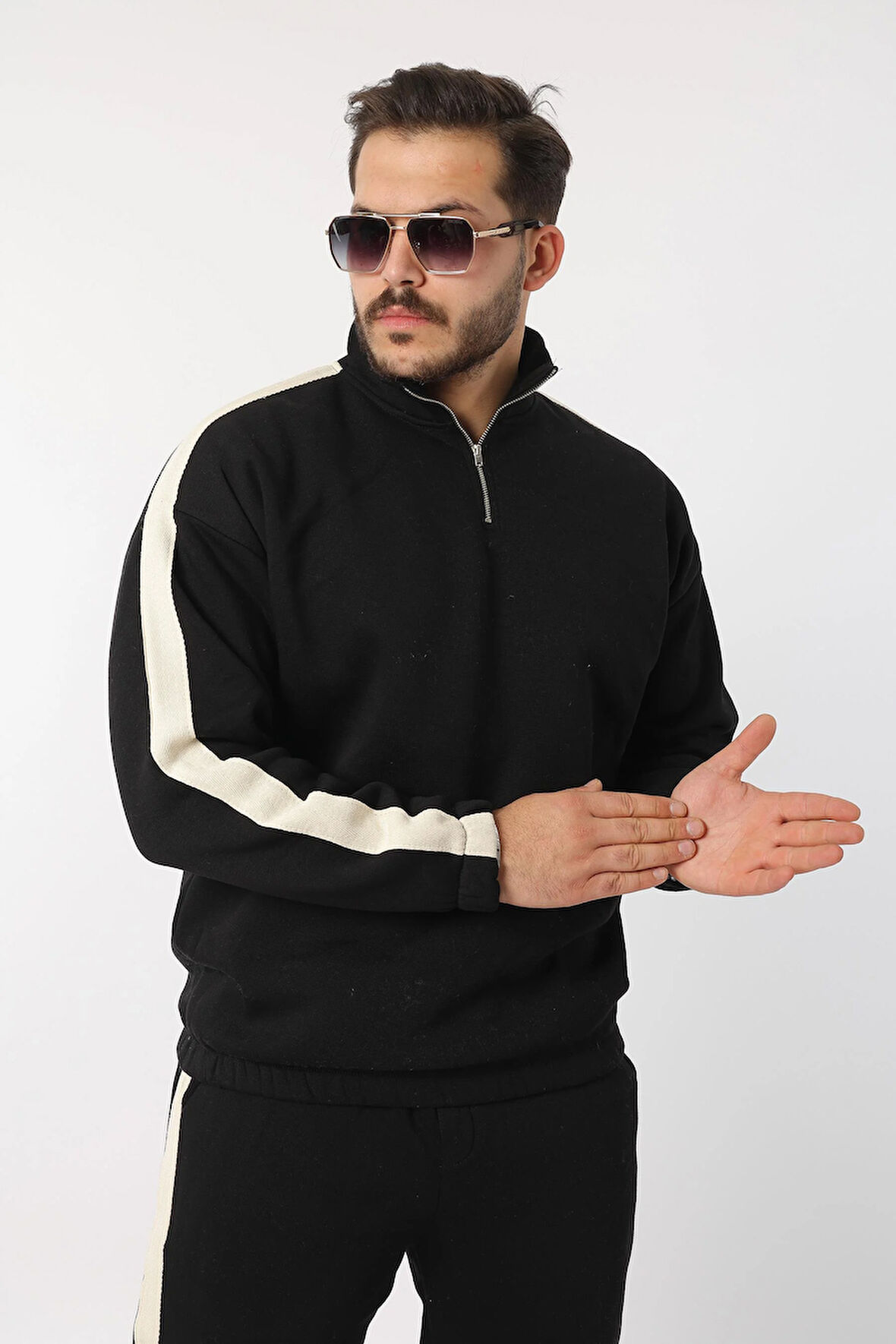 Chester Siyah Beyaz Vintage Yarım Fermuar Şerit Detaylı Baggy Kalıp Erkek Eşofman   