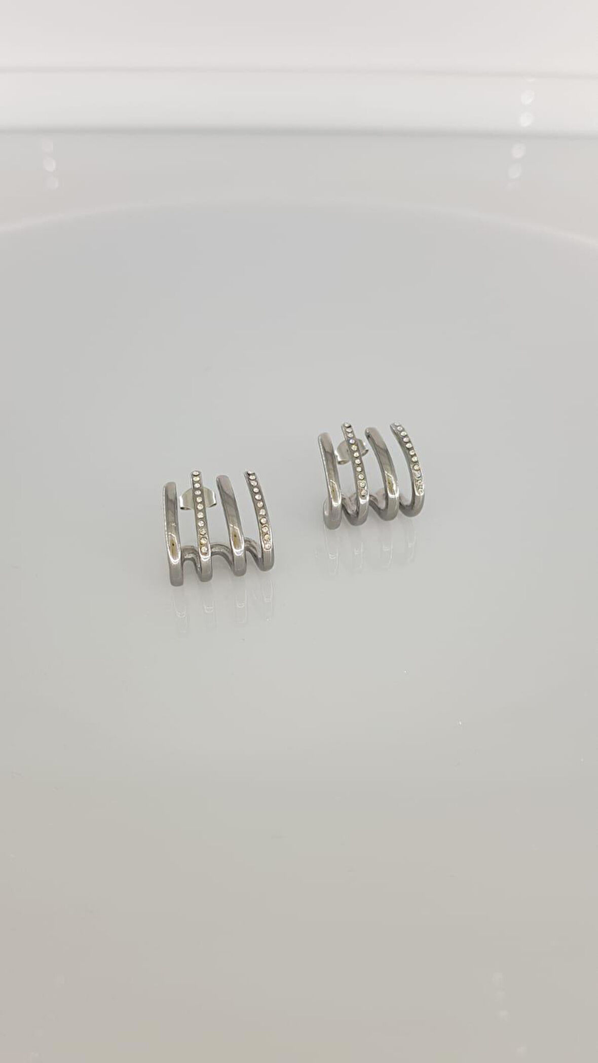 Gümüş Rengi Çelik Küpe Sns302009