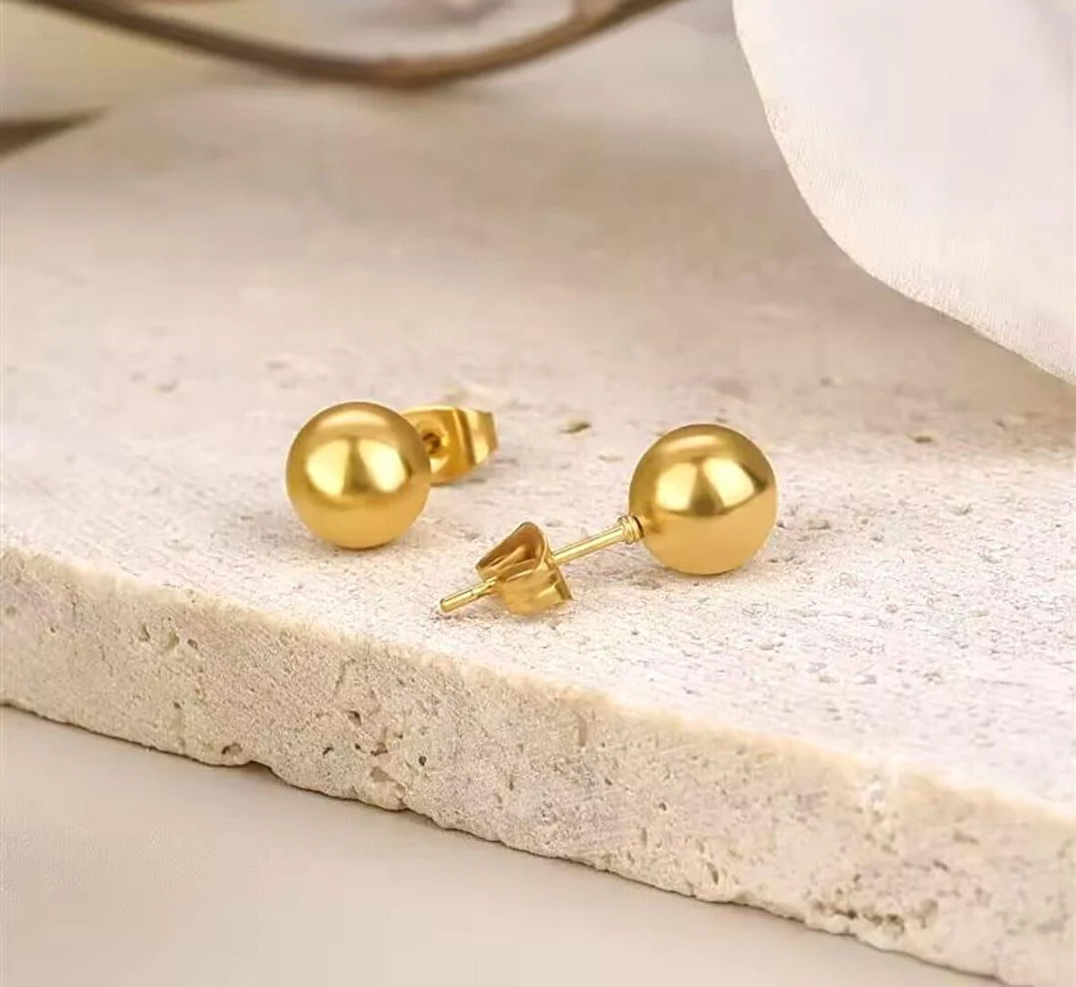 Gold Top Çelik Küpe Sns302009