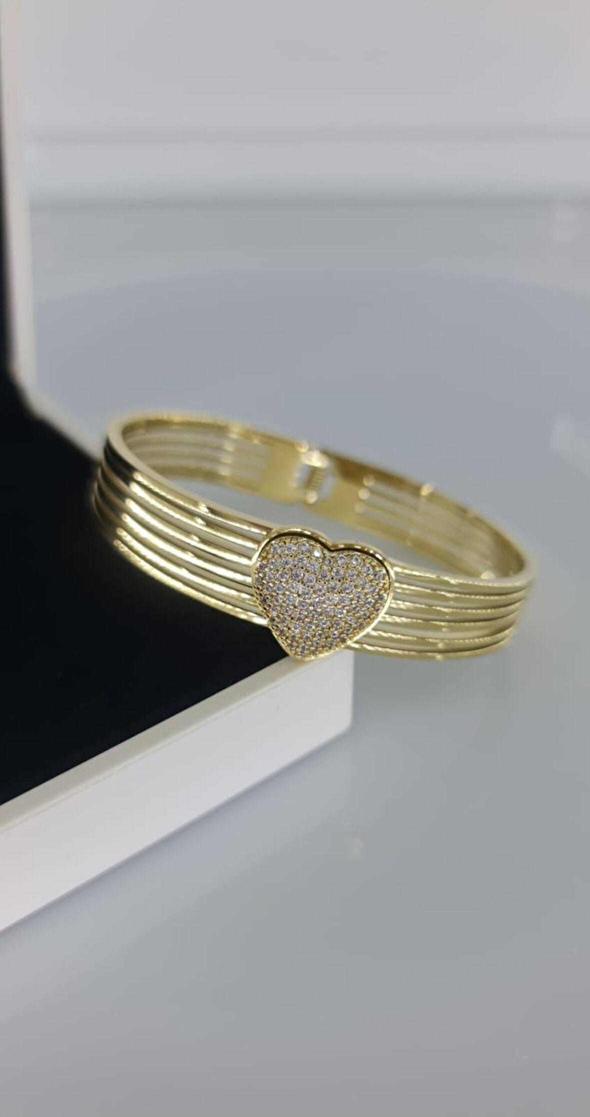 Kalp Çelik  Kelepçe Bilezik C089-1