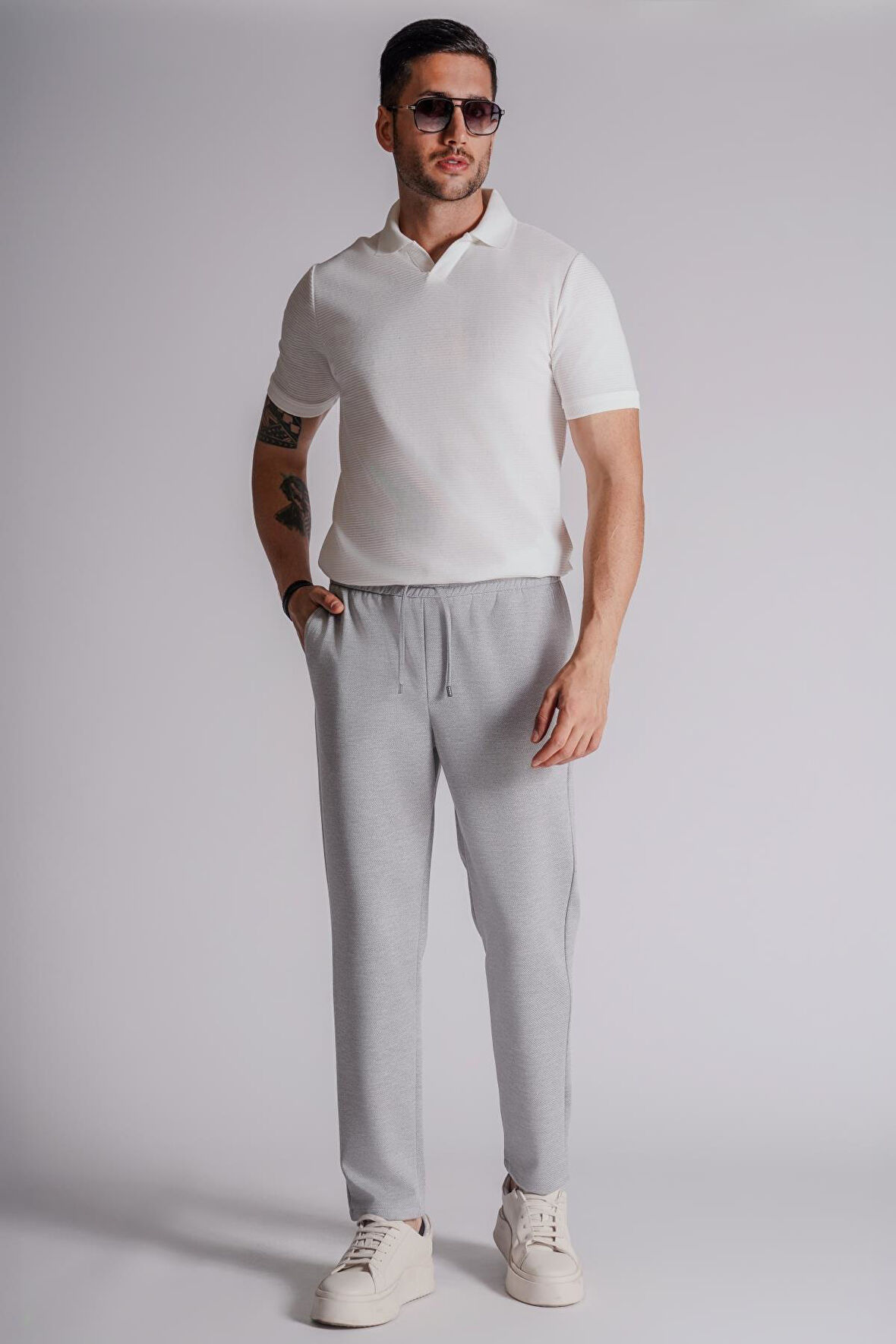 Erkek Yandan Cepli Beli Lastikli Relaxed Fit Jogger Pantolon Lacivert