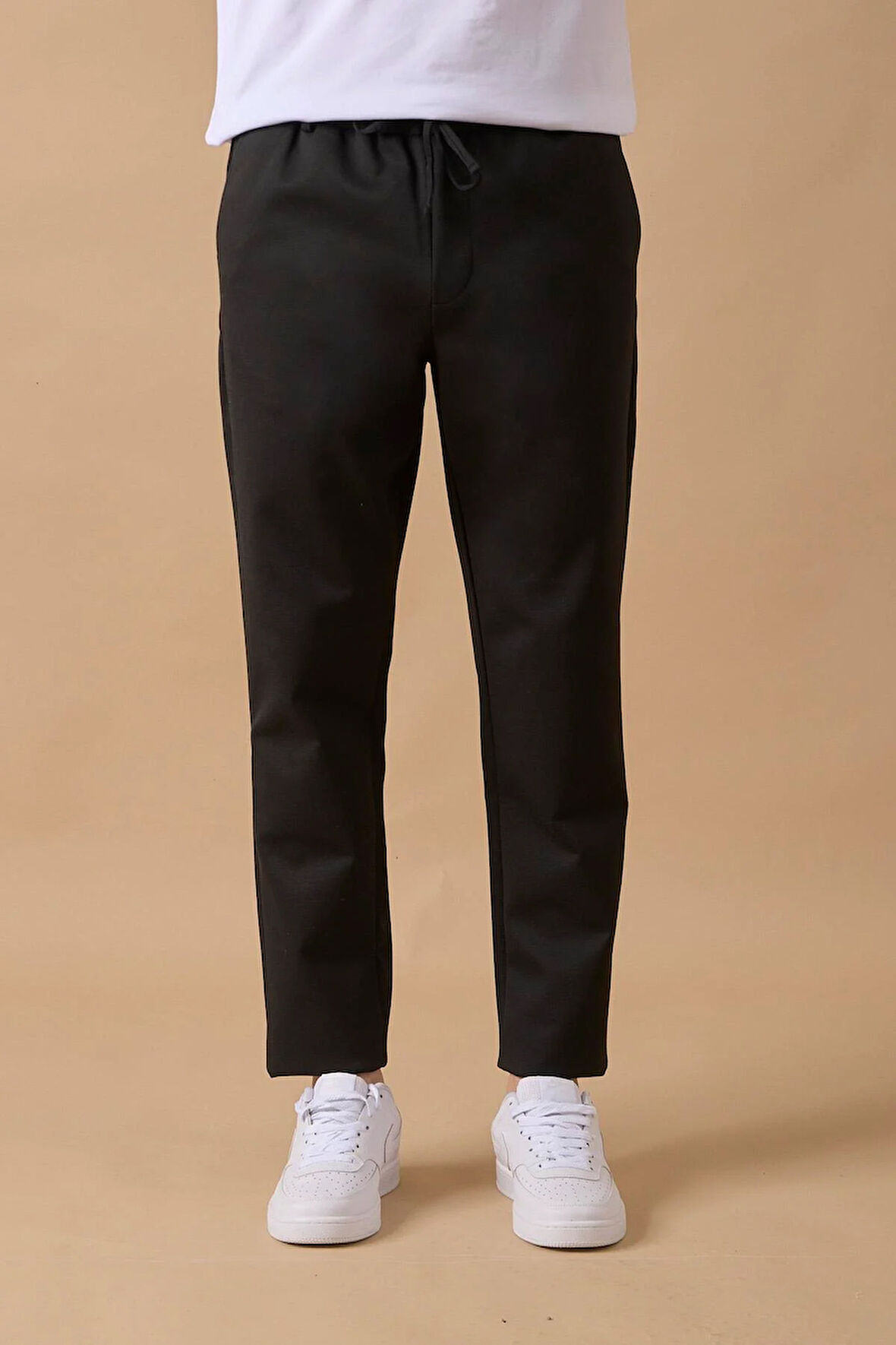 Erkek Slim Fit Orta Bel Siyah Pantolon