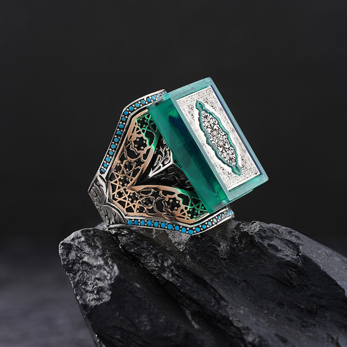 Özel Nakışlı Hakikat Gümüş Yüzük