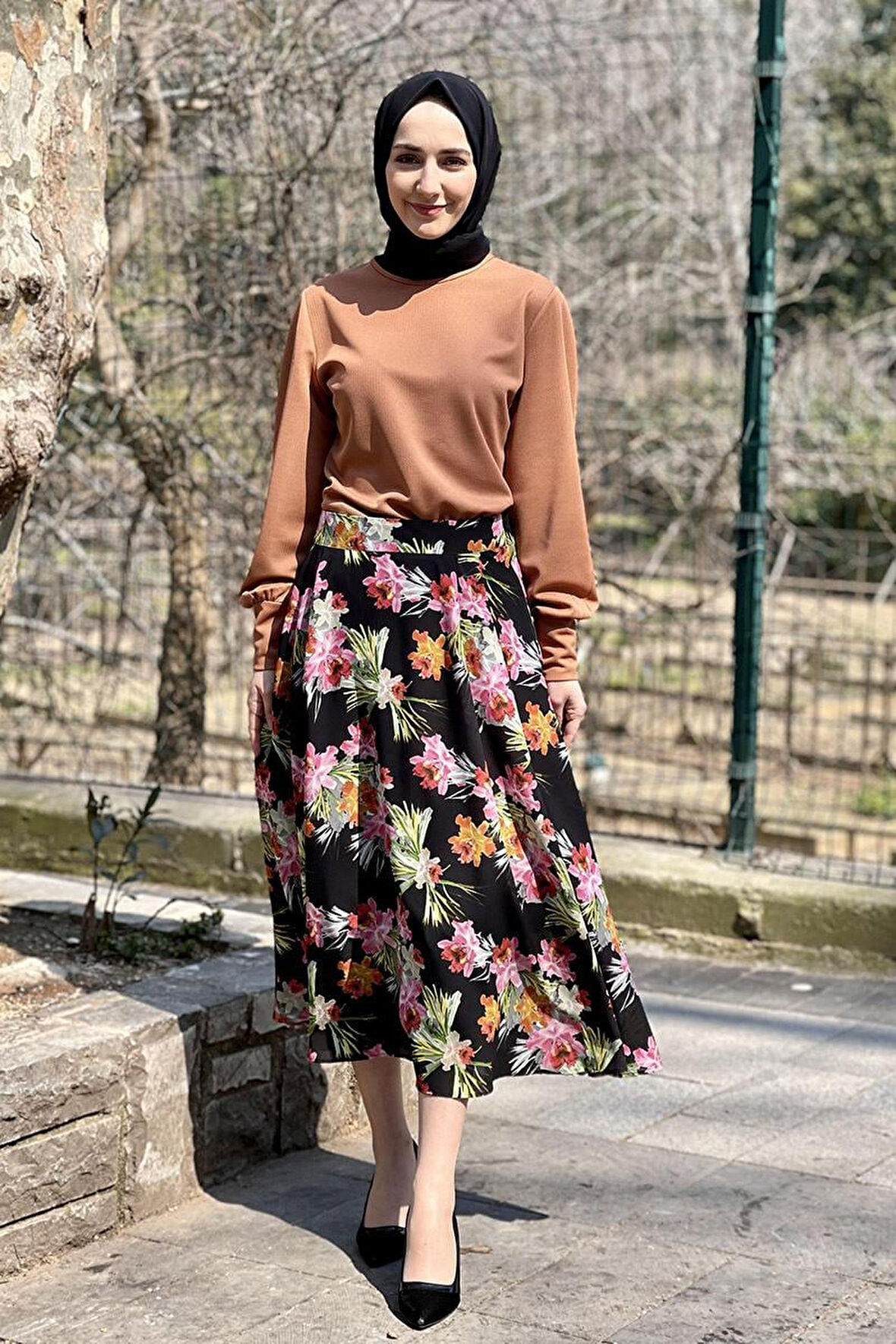 Moda Çizgi Etek