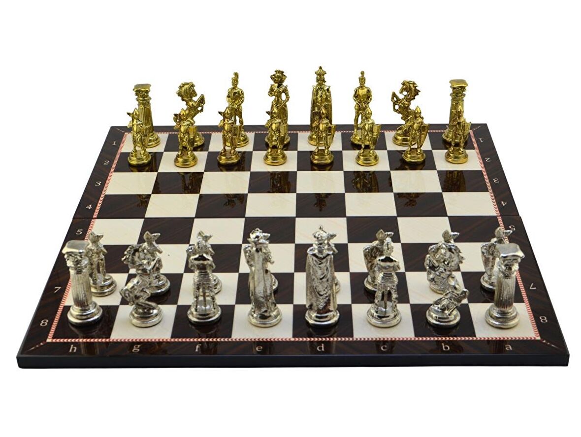 GiftHome Battal Boy Metal İNGİLİZ Satranç Takımı Parlak ve Katlanır Ceviz Desenli MDF Satranç Tahtası (43X43 cm.)