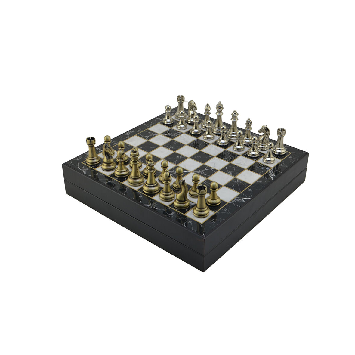 GiftHome Orta Boy Parlak Metal Klasik Satranç Takımı ve Mermer Desenli Sandıklı MDF Tahtası (30X30X6 cm.)