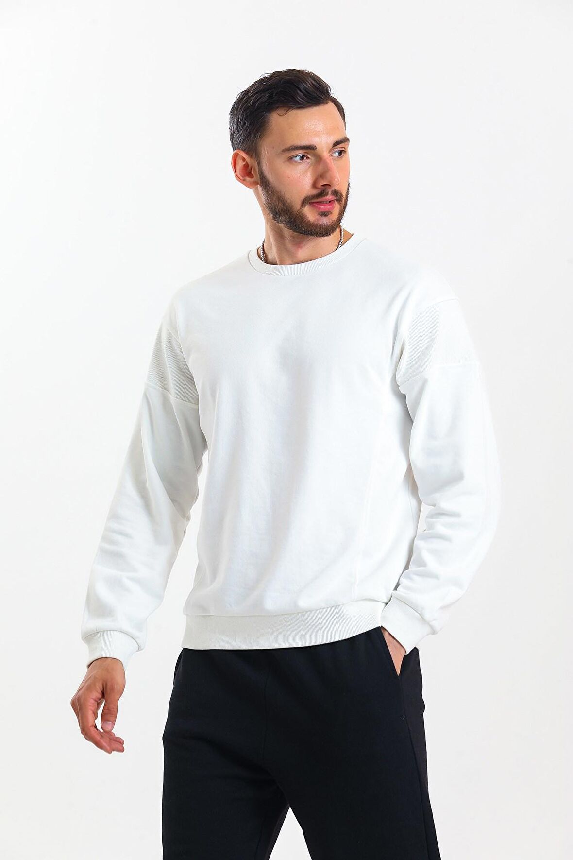 Ekru Parçalı Sweatshirt