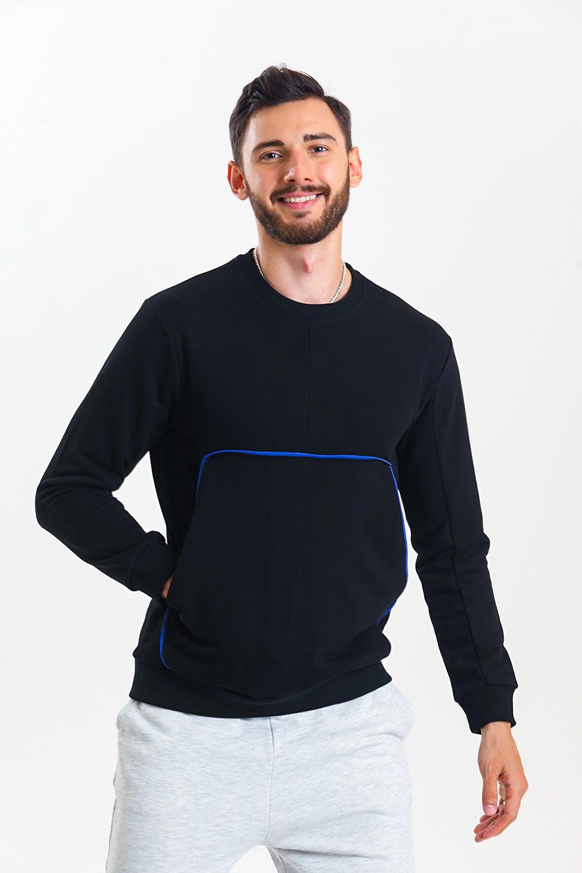 Siyah Kanguru Cepli Sweatshirt