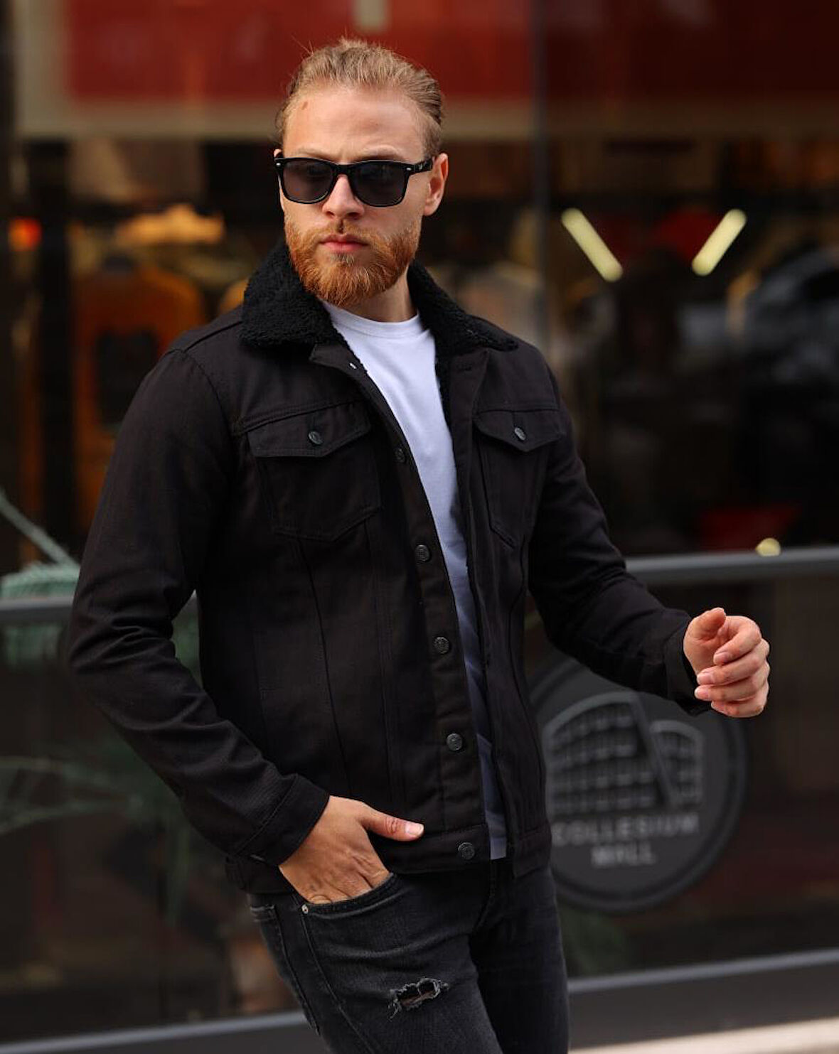 Siyah Renk İçi Siyah Kürklü Erkek Kot Mont