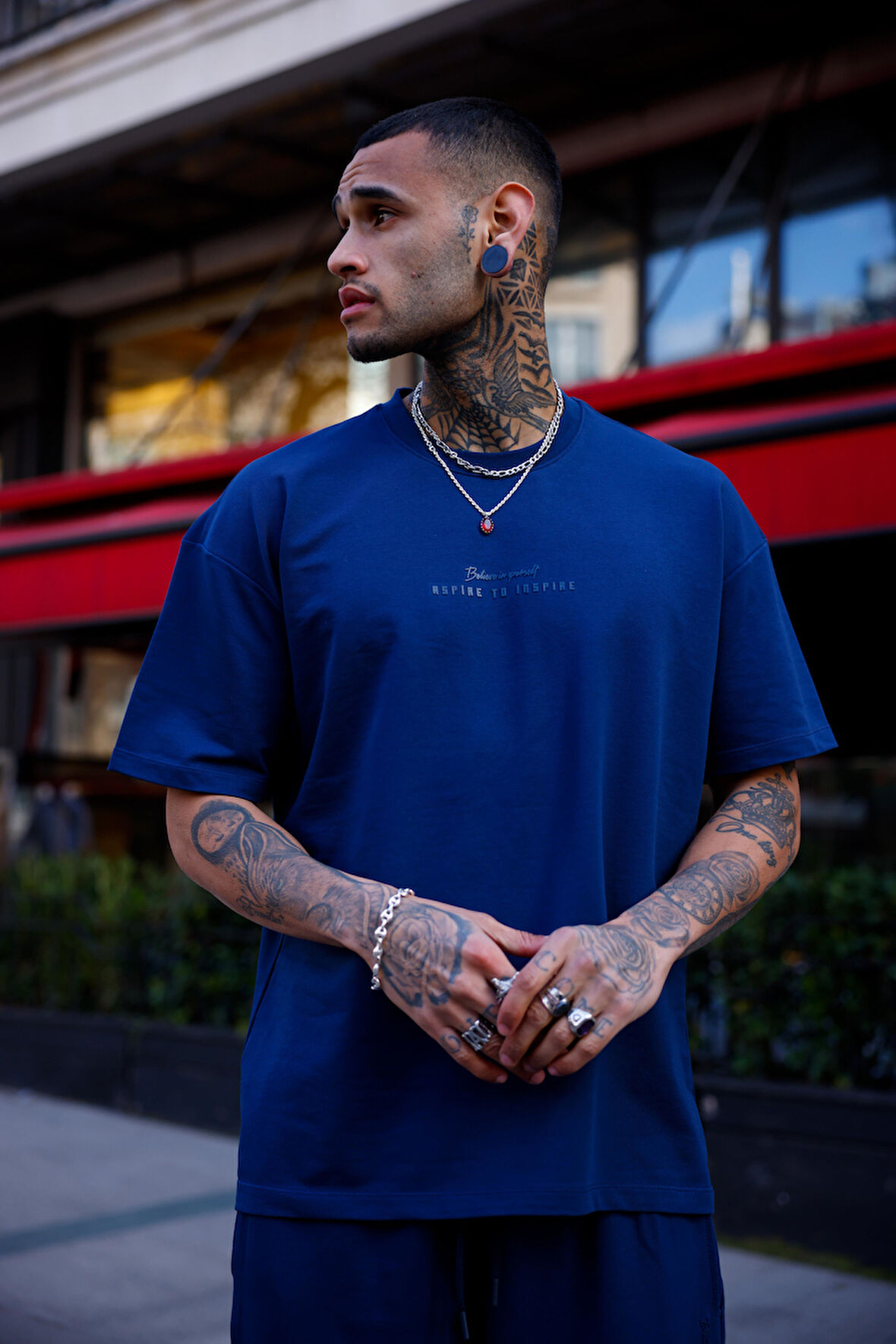 Lacivert Renk Bisiklet Yaka Şort Tişört Takım