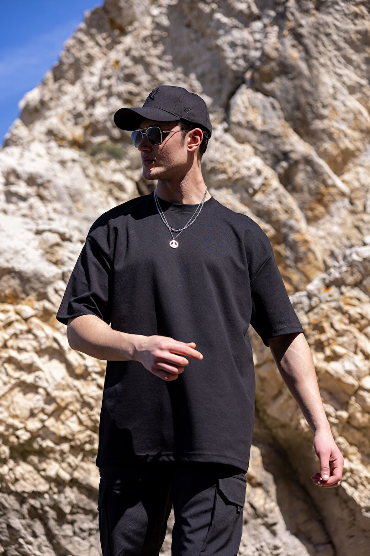 Erkek Siyah Renk Oversize Baskısız Basic Tişört